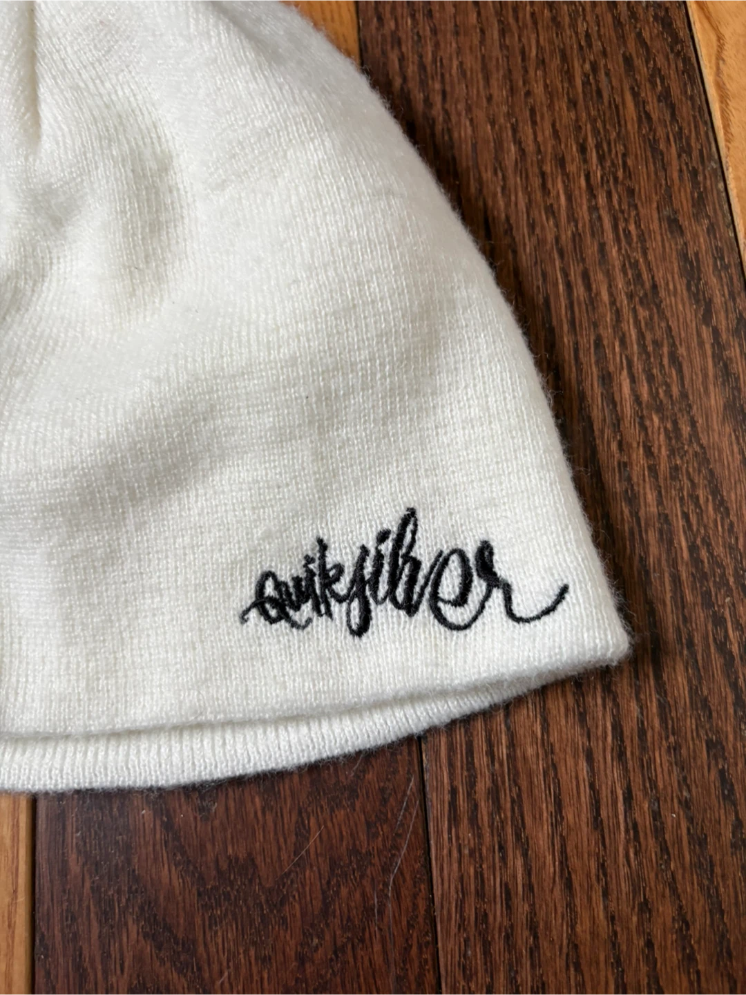 Vintage Quiksilver skully y2k snowboard hat ski toque