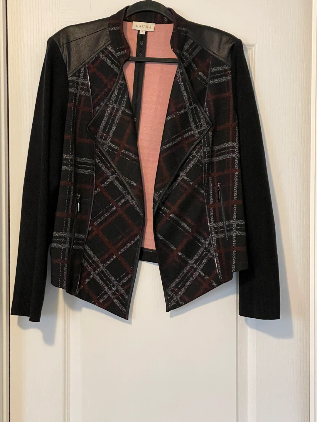 Ladies spring knit jacket