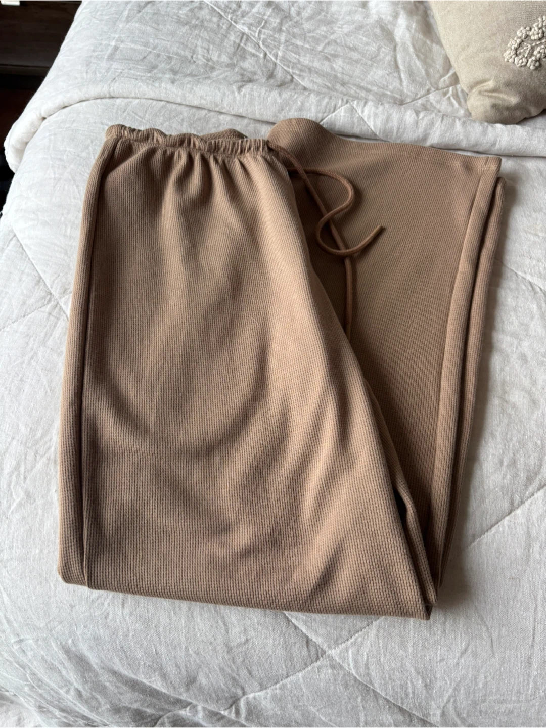 Sunday Best Aritzia Ribbed Lounge Pants - Tan - XS - photo 2