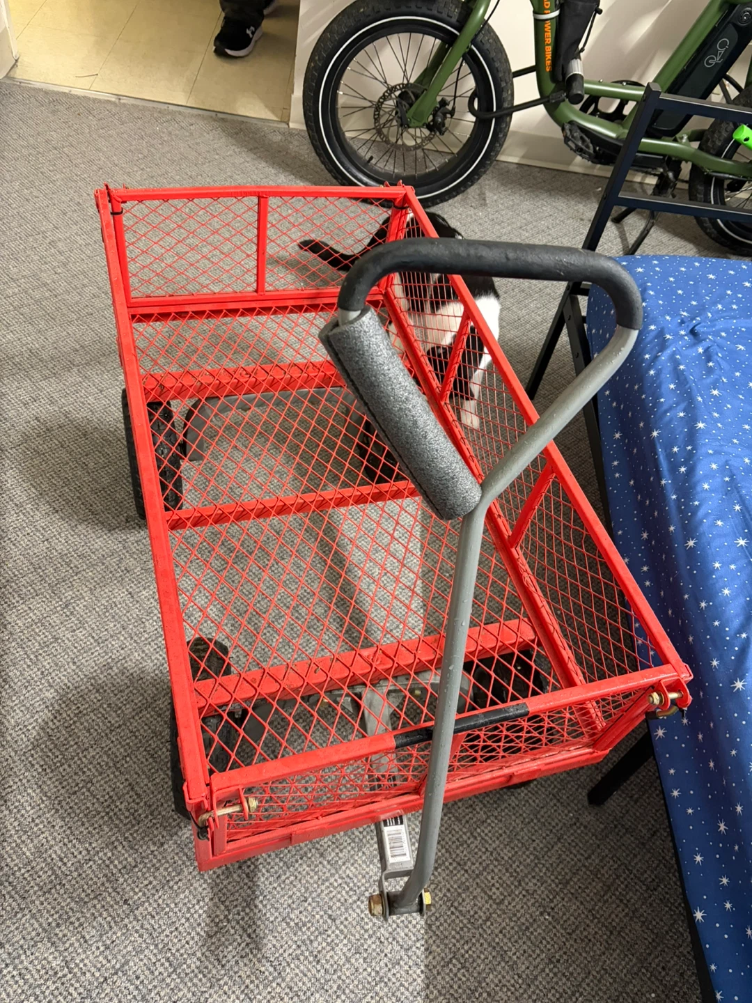 Red Gorilla Utility Cart - photo 2