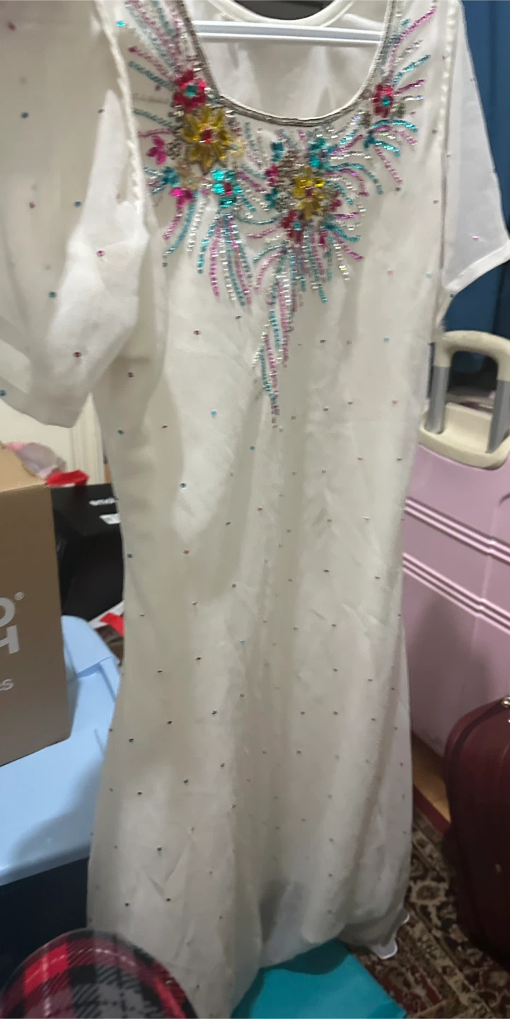 White Embroidered Kameez with Dupatta