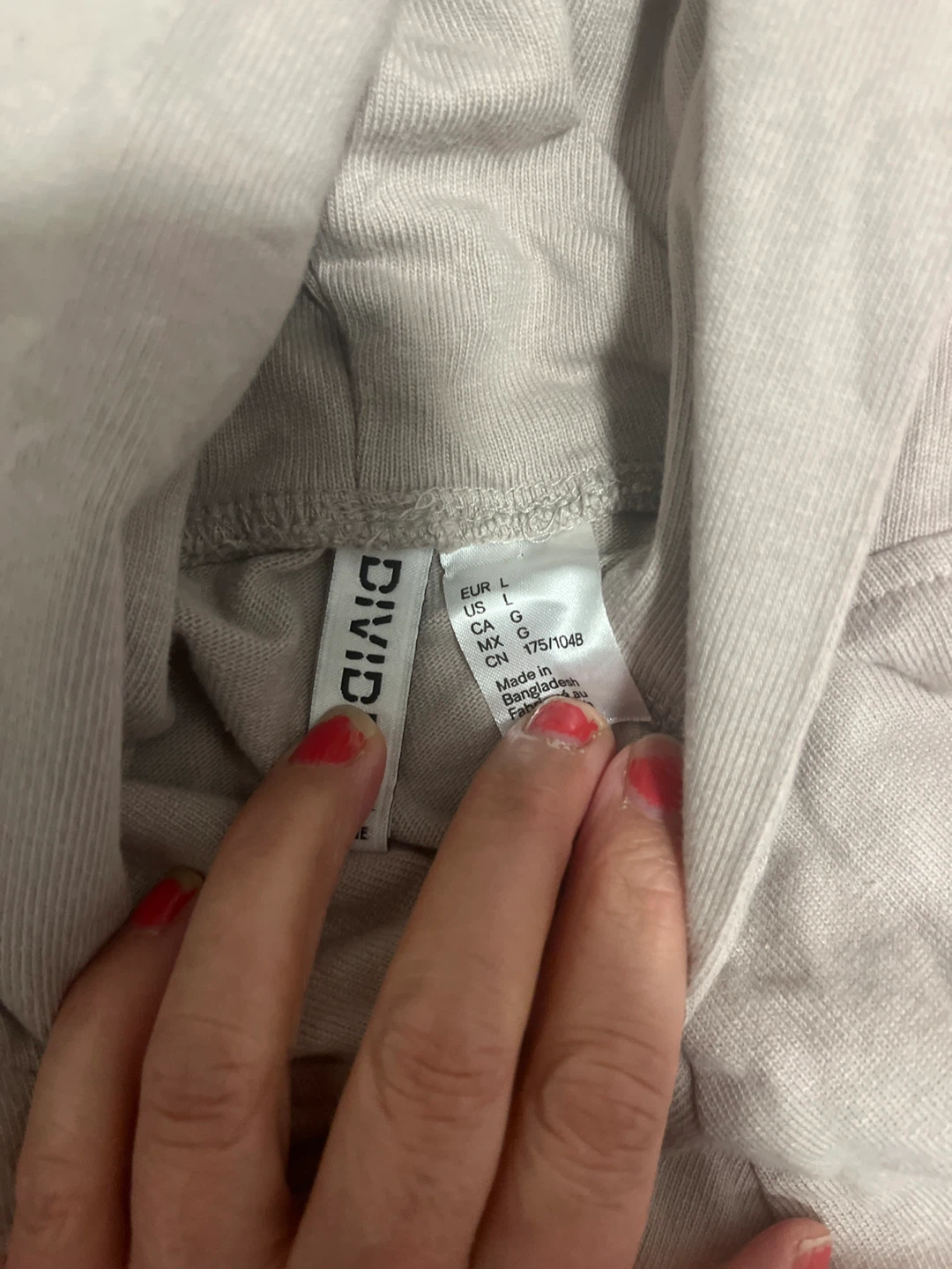 Bundle of Hoodies and Sweatshirts - photo 5