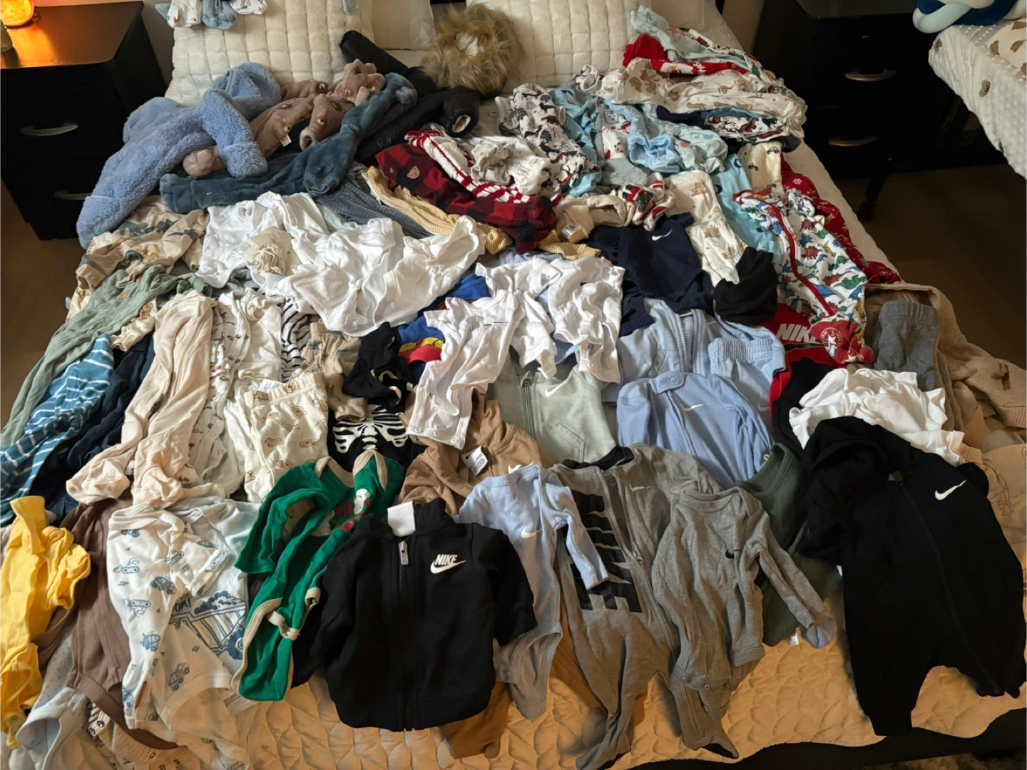 Baby clothes