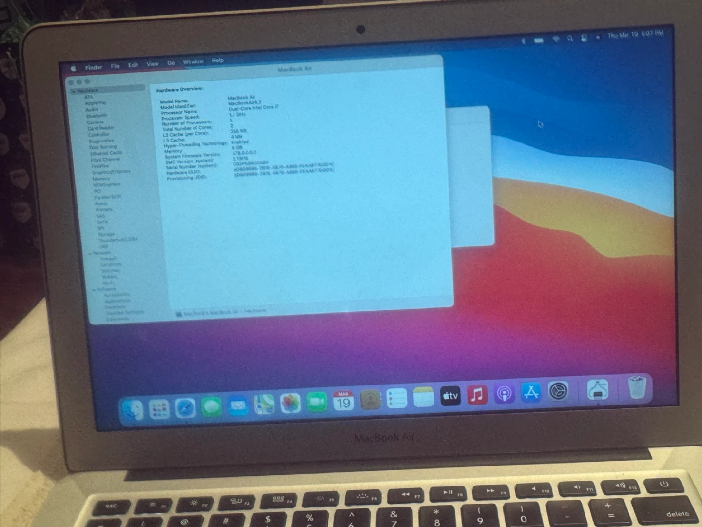 MacBook Air 13 2014 1.7 GHz I7 8GB - photo 3