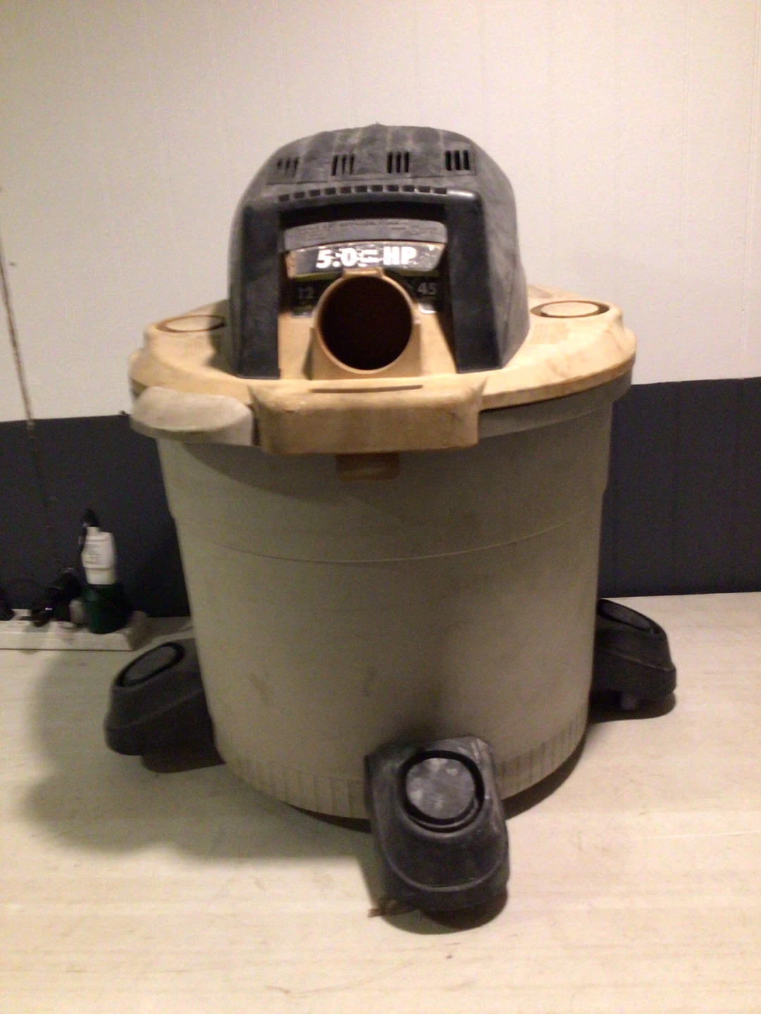 Ridgid 12 Gal. 5.0 Peak Hp. Vacuum Wet Dry Vac. - photo 2