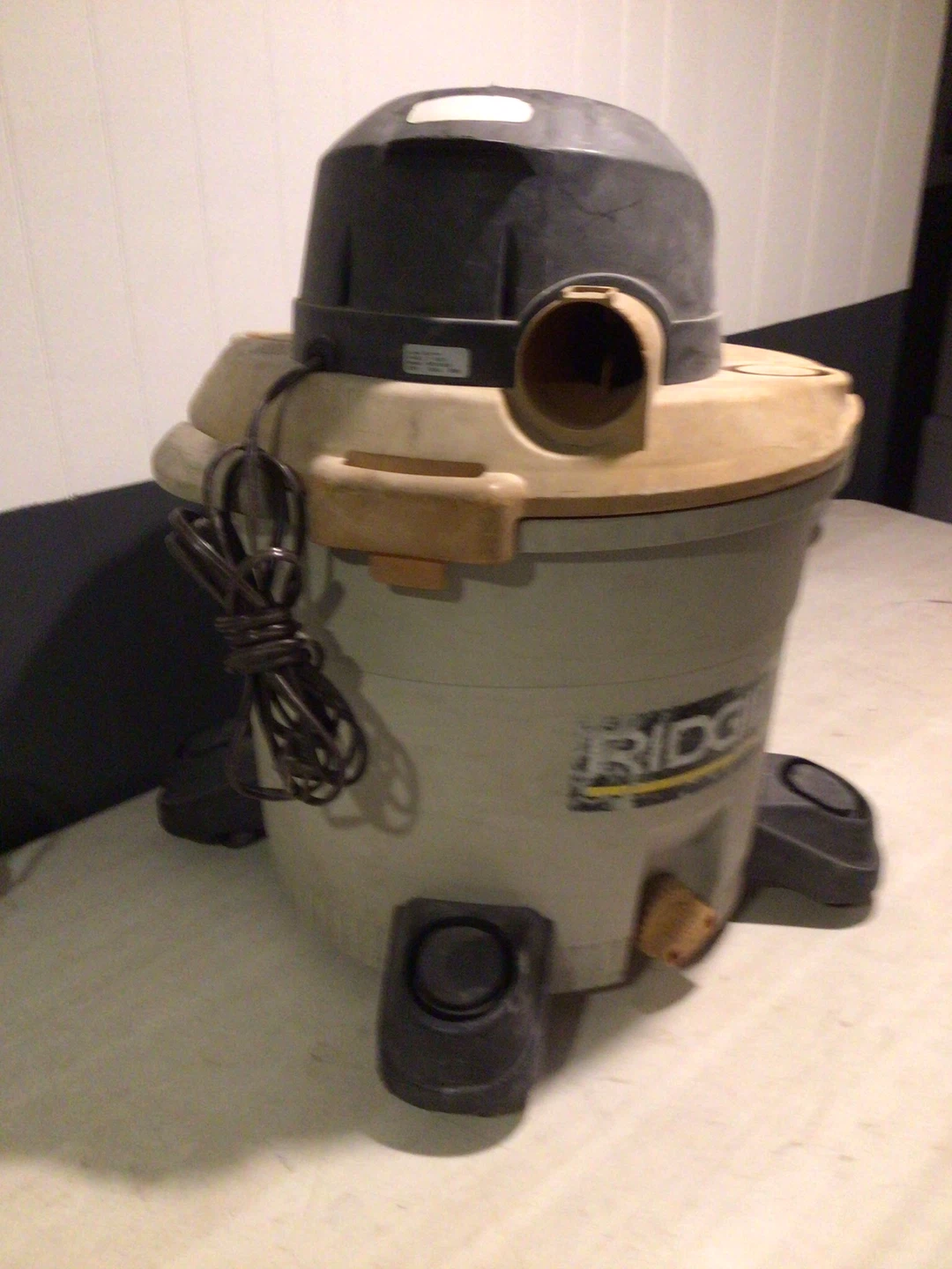 Ridgid 12 Gal. 5.0 Peak Hp. Vacuum Wet Dry Vac. - photo 4