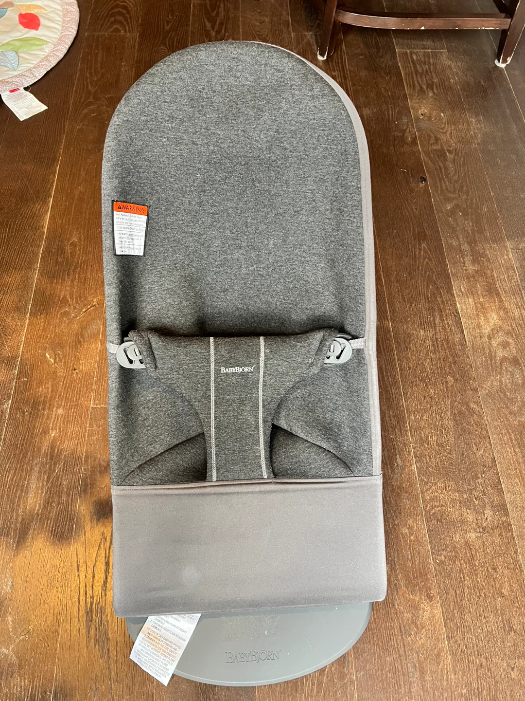 BabyBjörn Baby Bouncer + 2 Play Toys – Great Condition