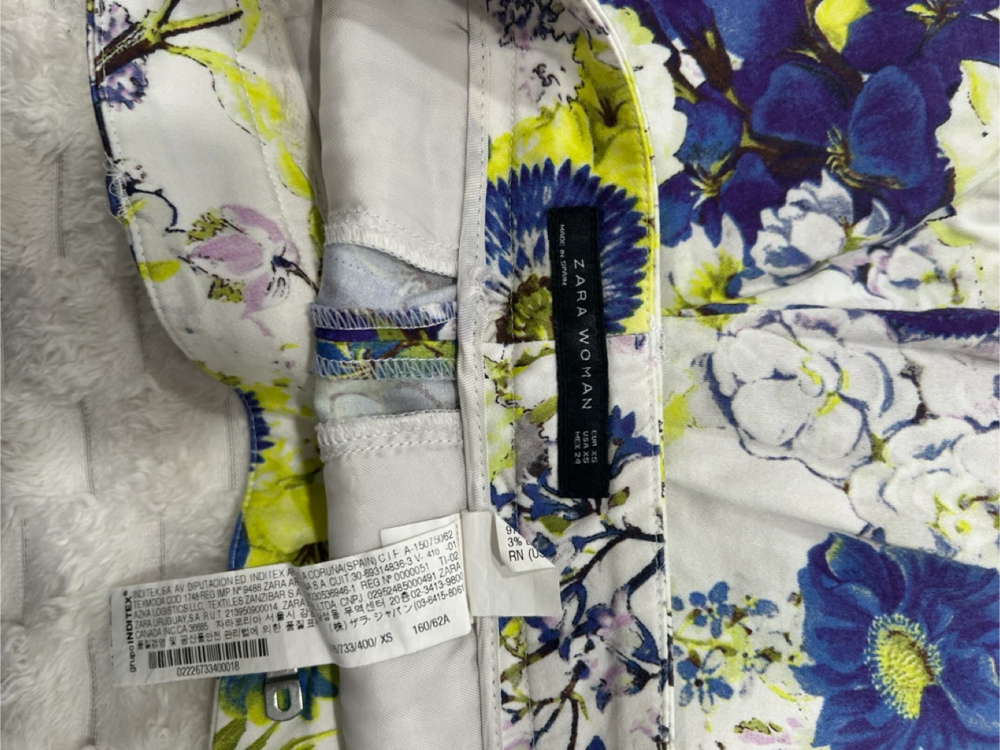 Zara Woman Floral Shorts Size XS - photo 3