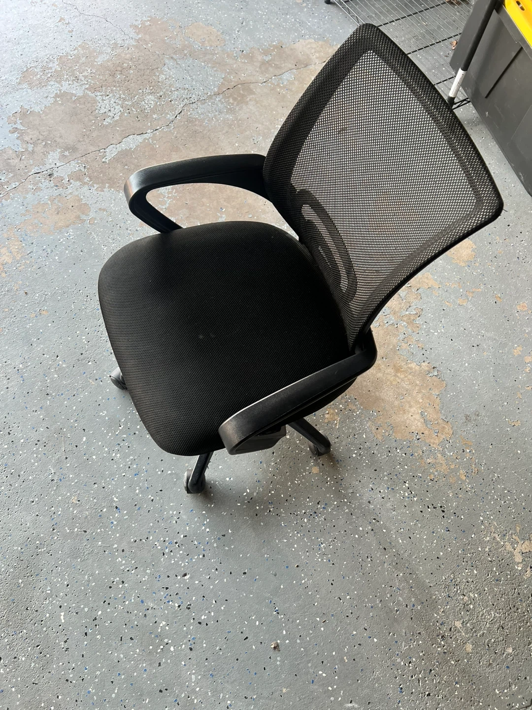 Black Mesh Office Chair