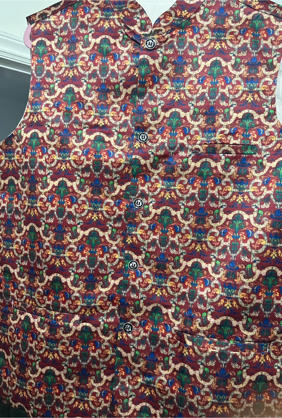 Red Paisley Pattern Vest - photo 2