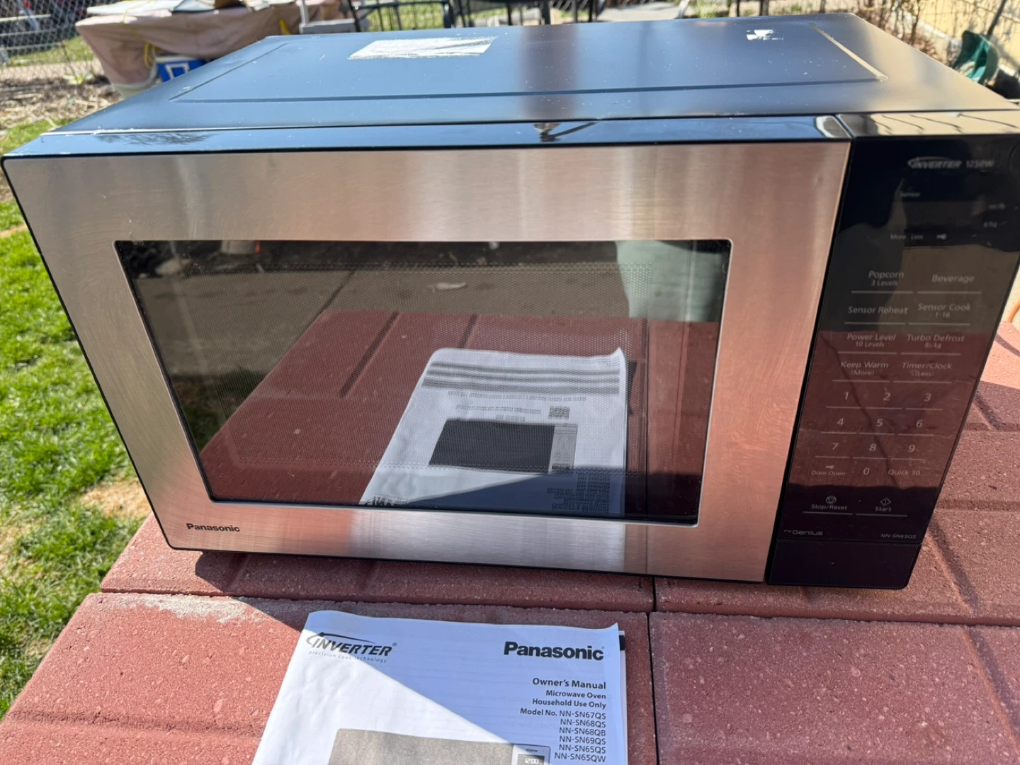 Panasonic Inverter Microwave Oven Model No. NN-SN67QS - photo 5