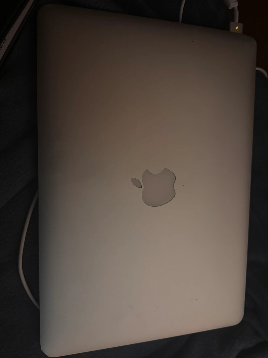 Apple MacBook Pro 13-inch - photo 2