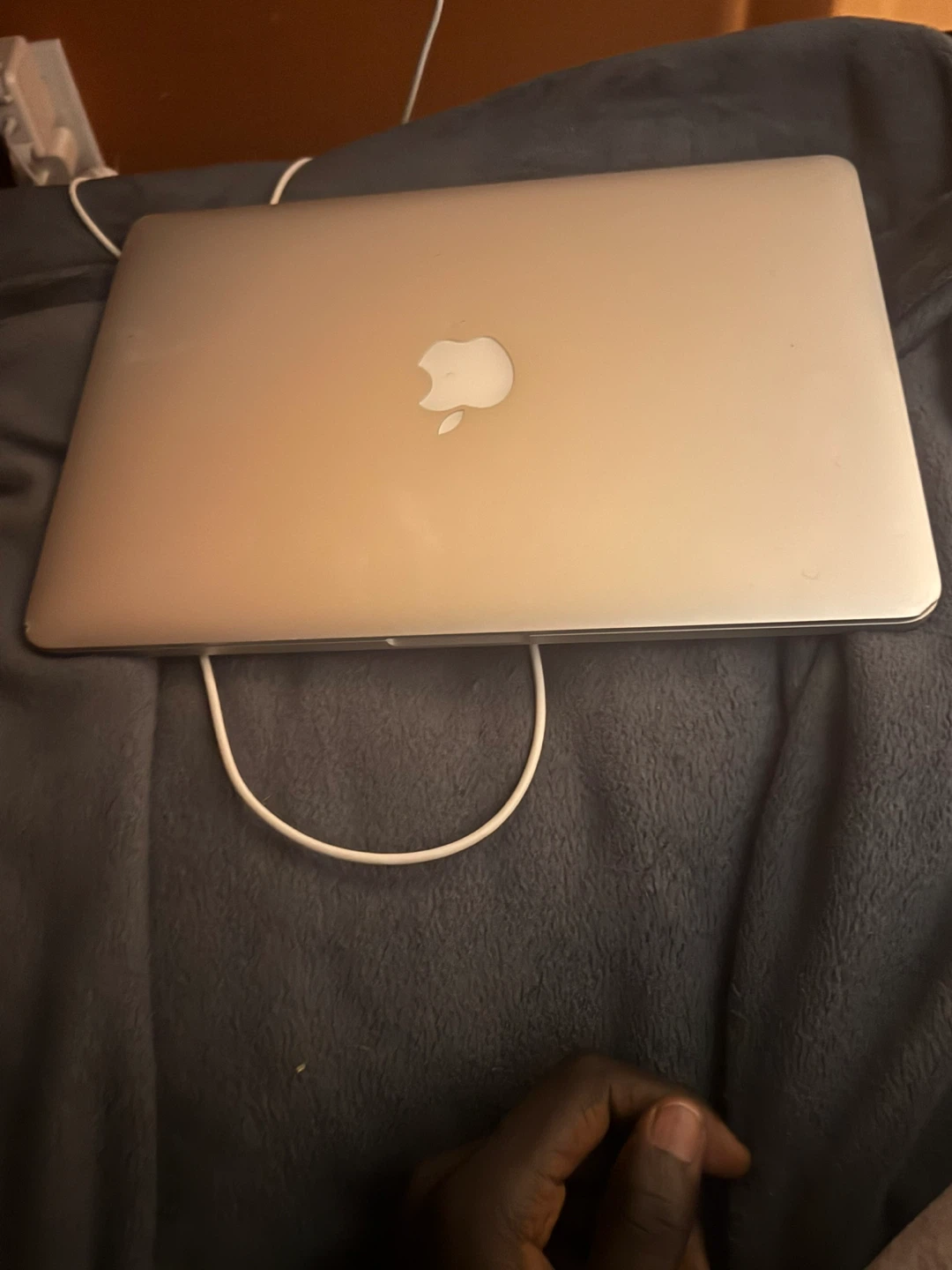 Apple MacBook Pro 13-inch
