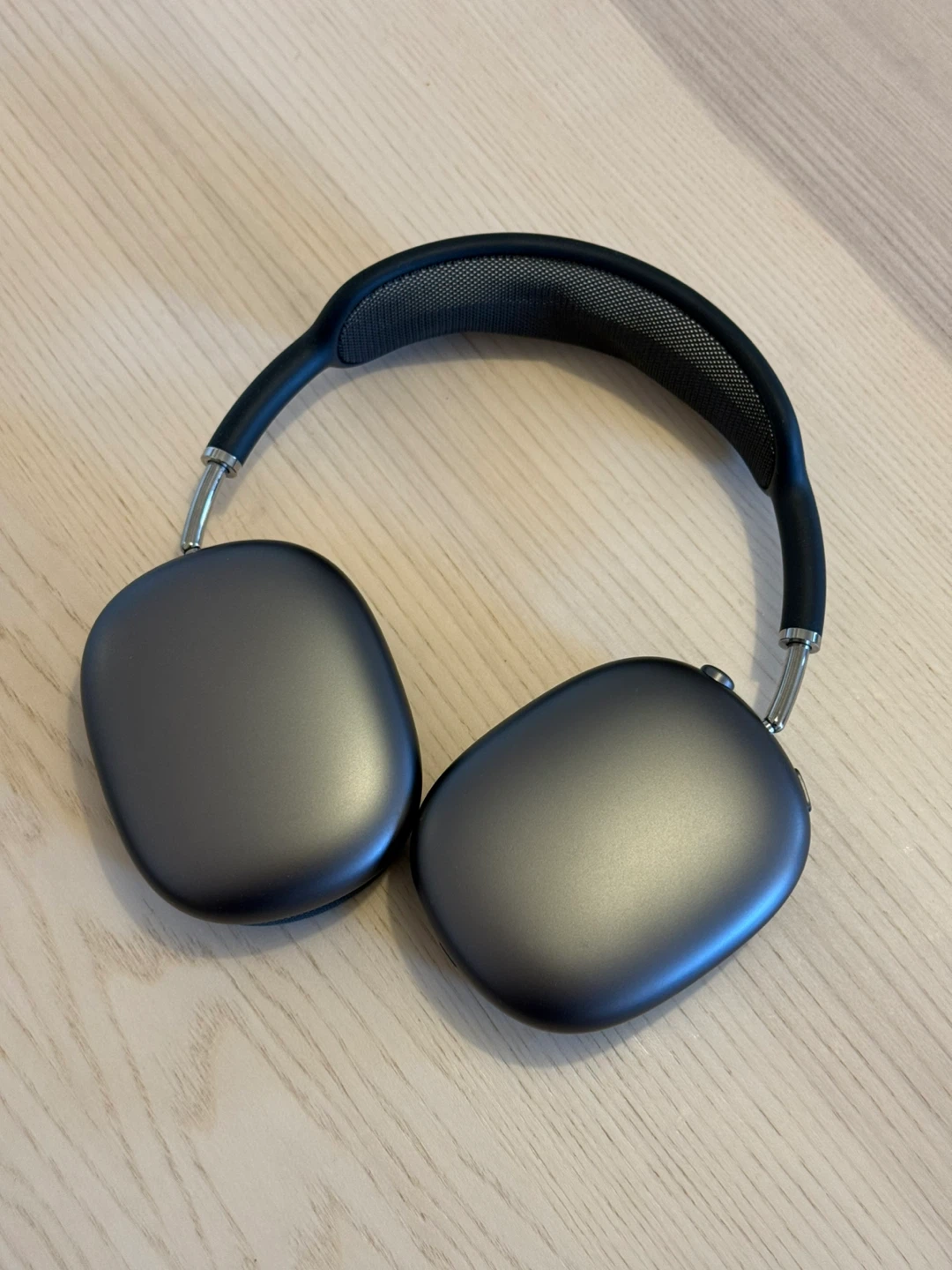 Apple AirPods Max Wireless Over-Ear Headphones