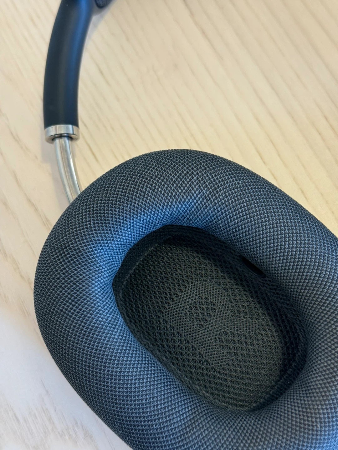 Apple AirPods Max Wireless Over-Ear Headphones - photo 4