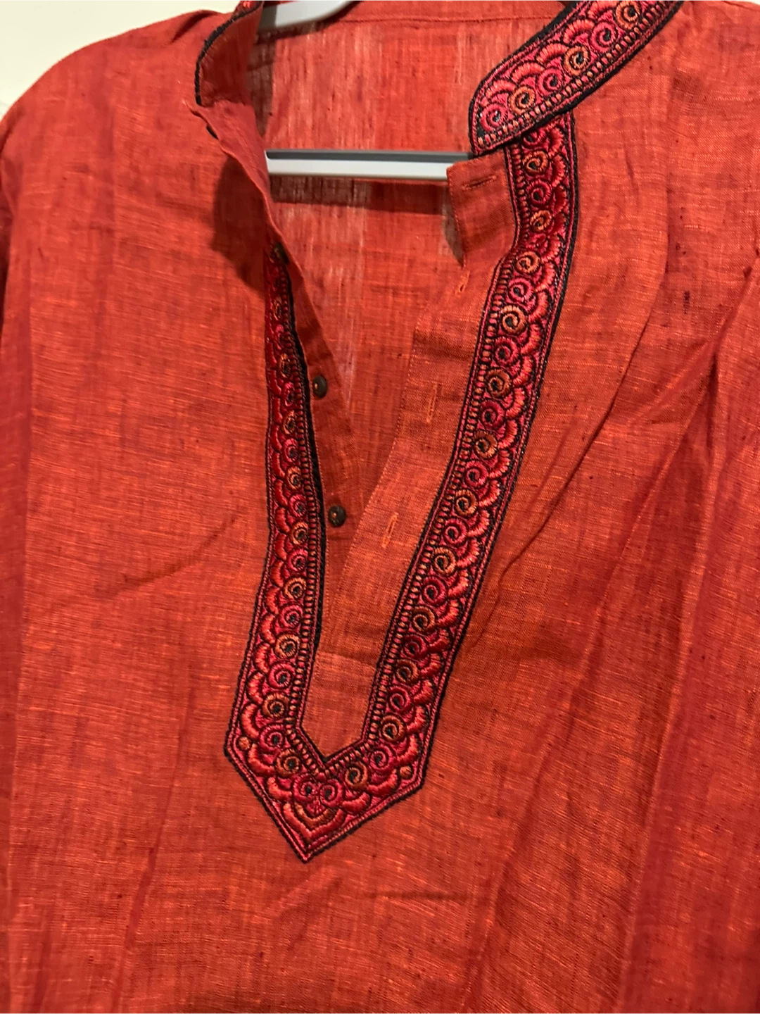 Red Embroidered Kurta Top - photo 2
