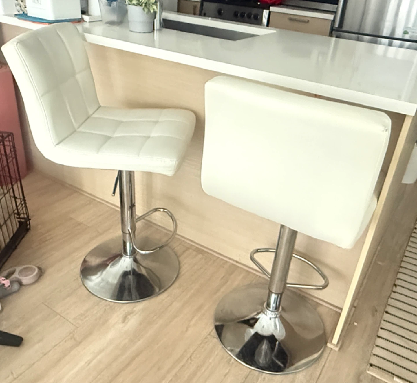 2 Bar Stools with Back Support - High Quality  - White - photo 2