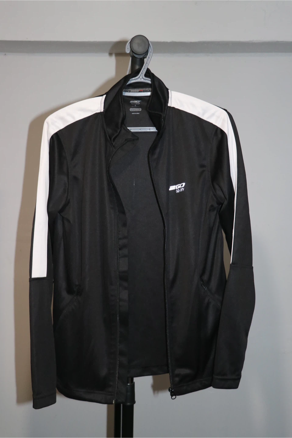 Activewear jacket (Unisex)