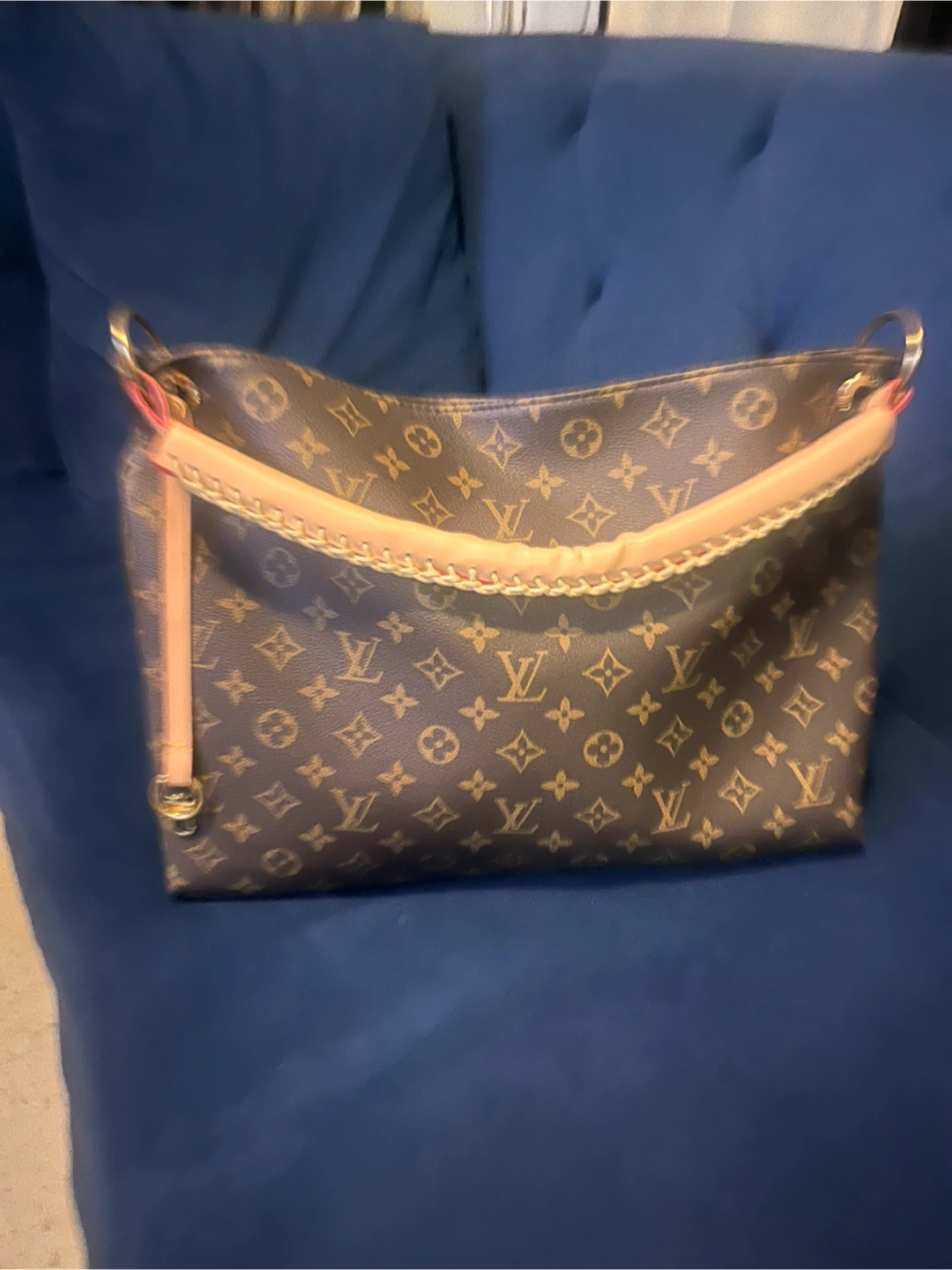 ABSOLUTELY STUNNING DESIGNER INSPIRED BAG! - photo 5