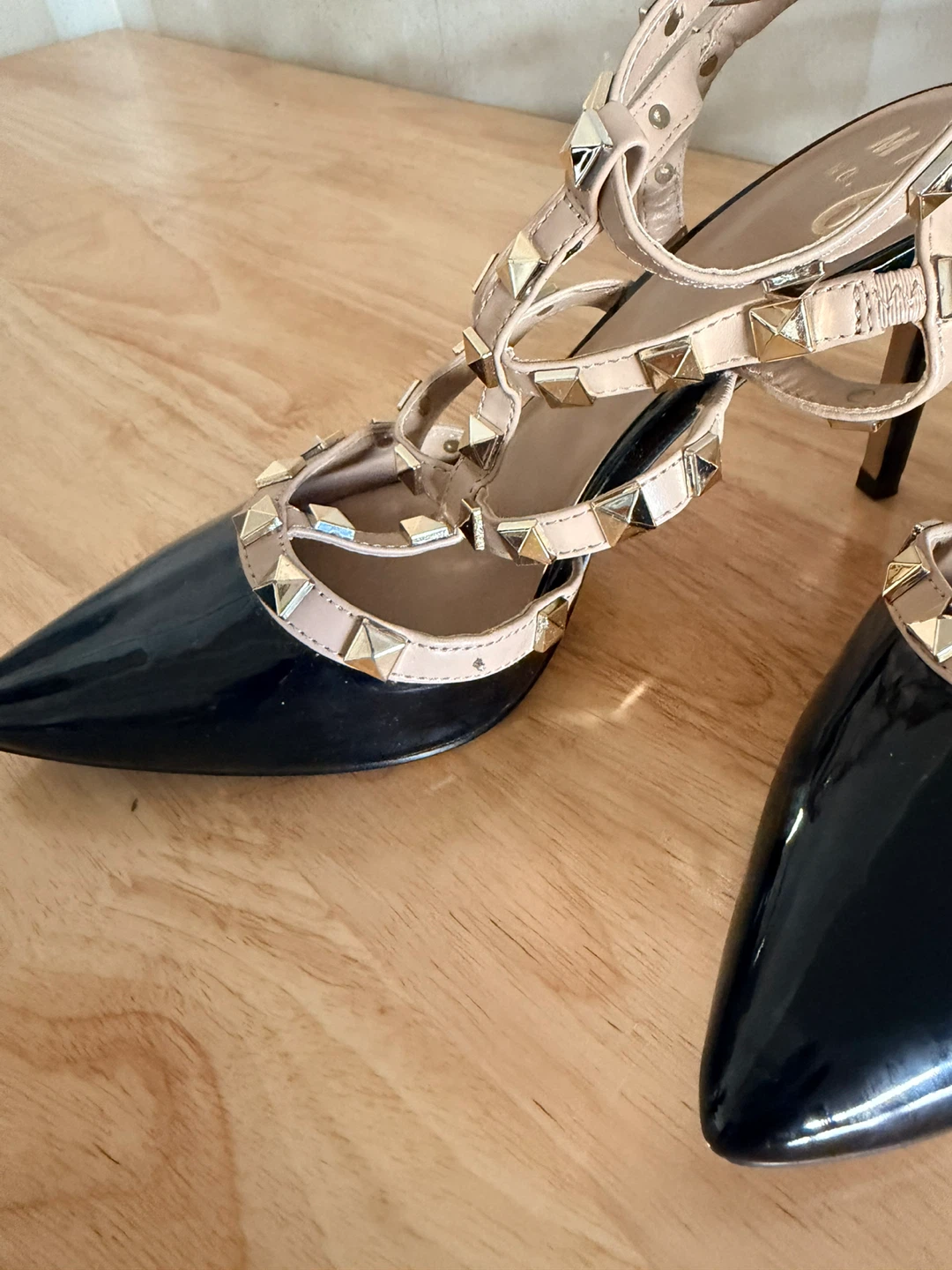 Women's Black Studded Pointed Toe Heels - photo 3