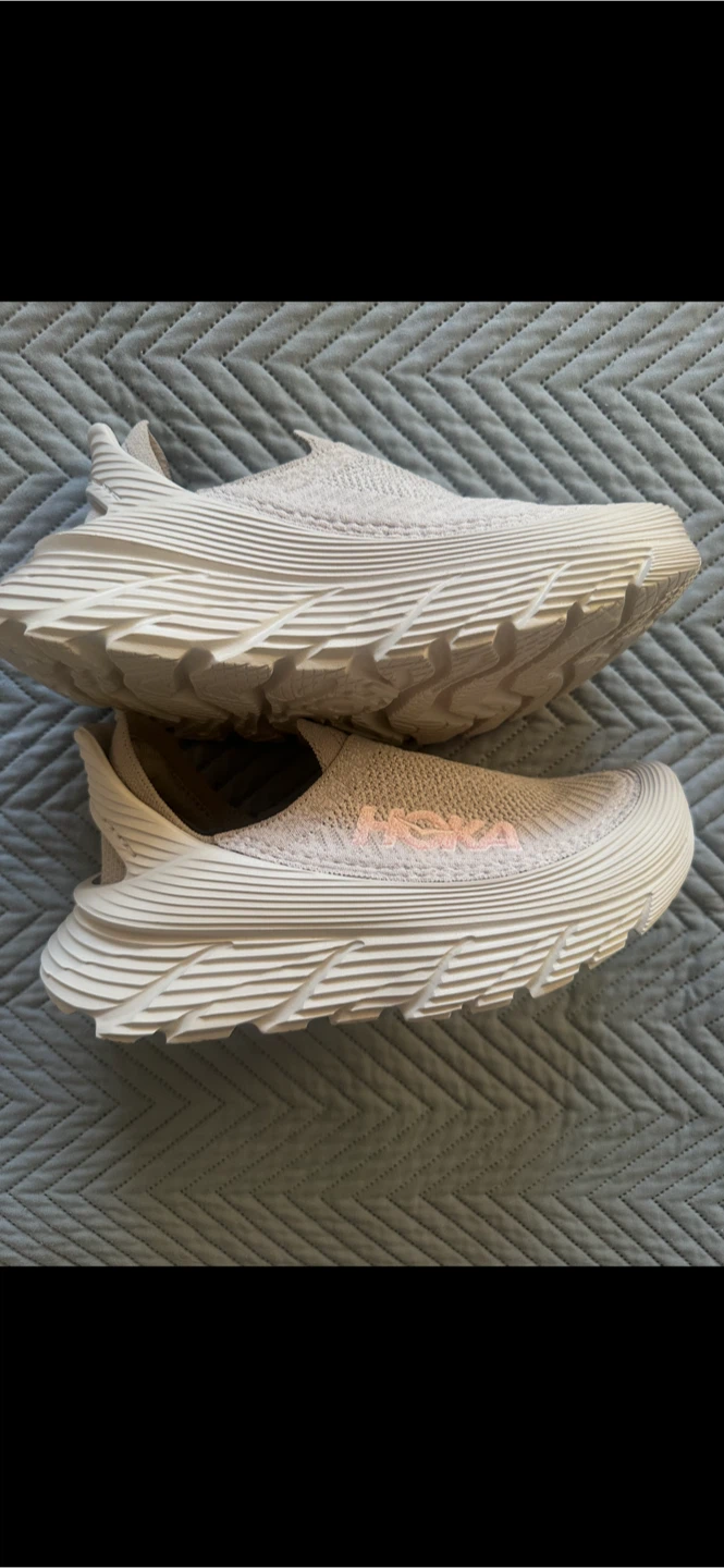 Hoka u restore TC  women size :6 - photo 2