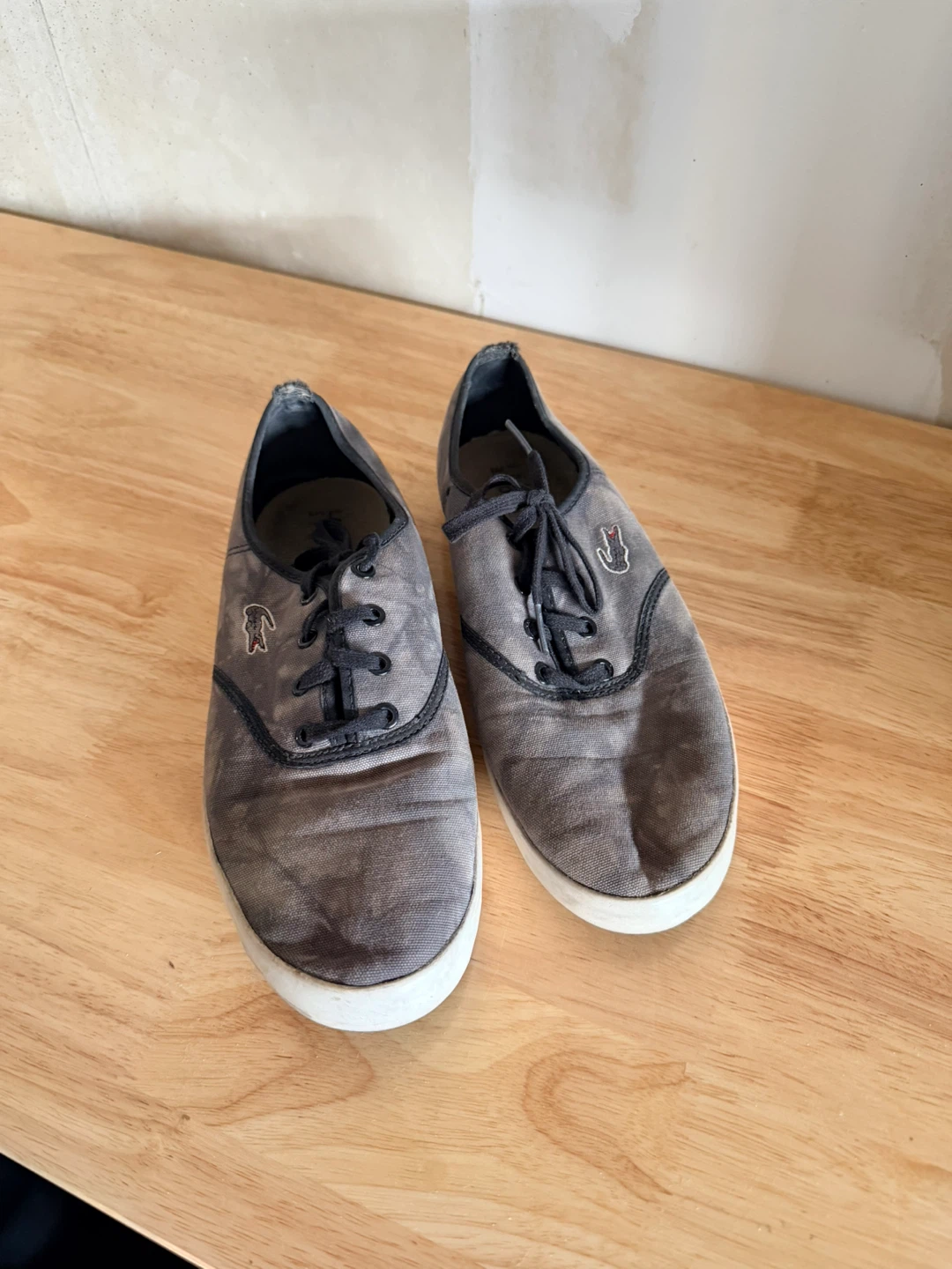 Lacoste Sneakers