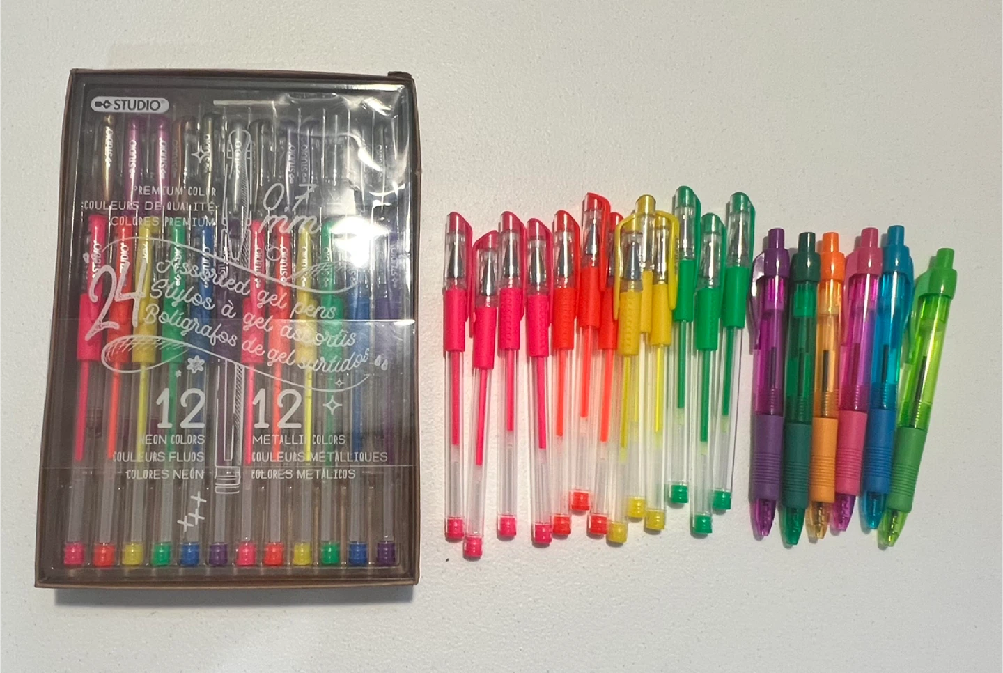 Gel Pens 3boxes / 3 shoe rack / Highback Backrest Support - photo 3