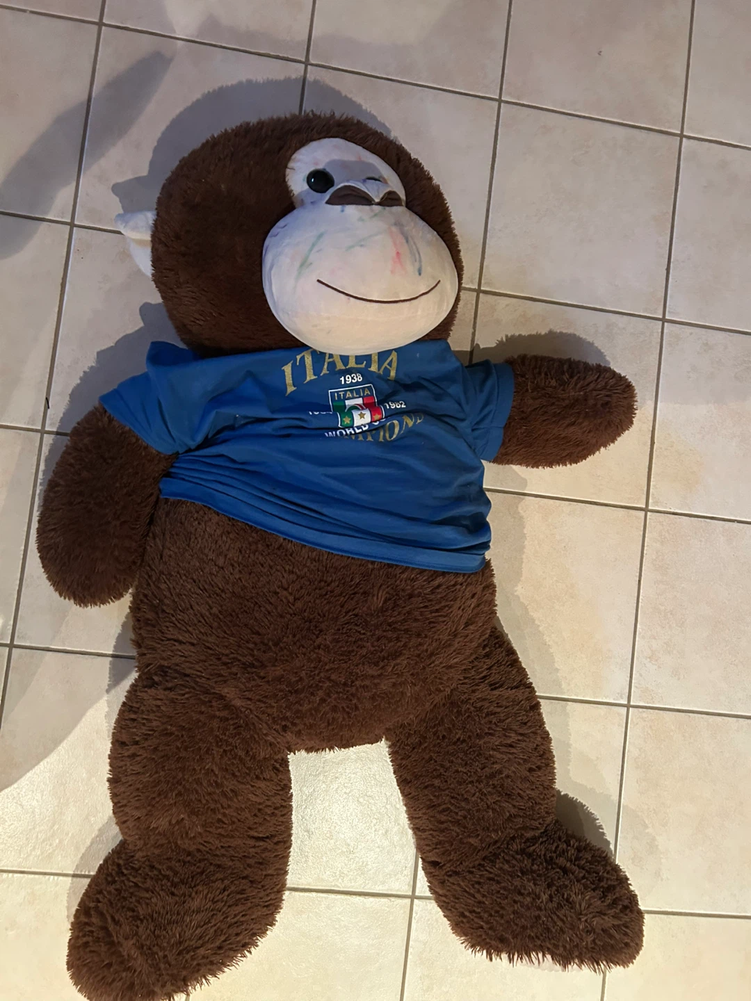Big monkey plushie