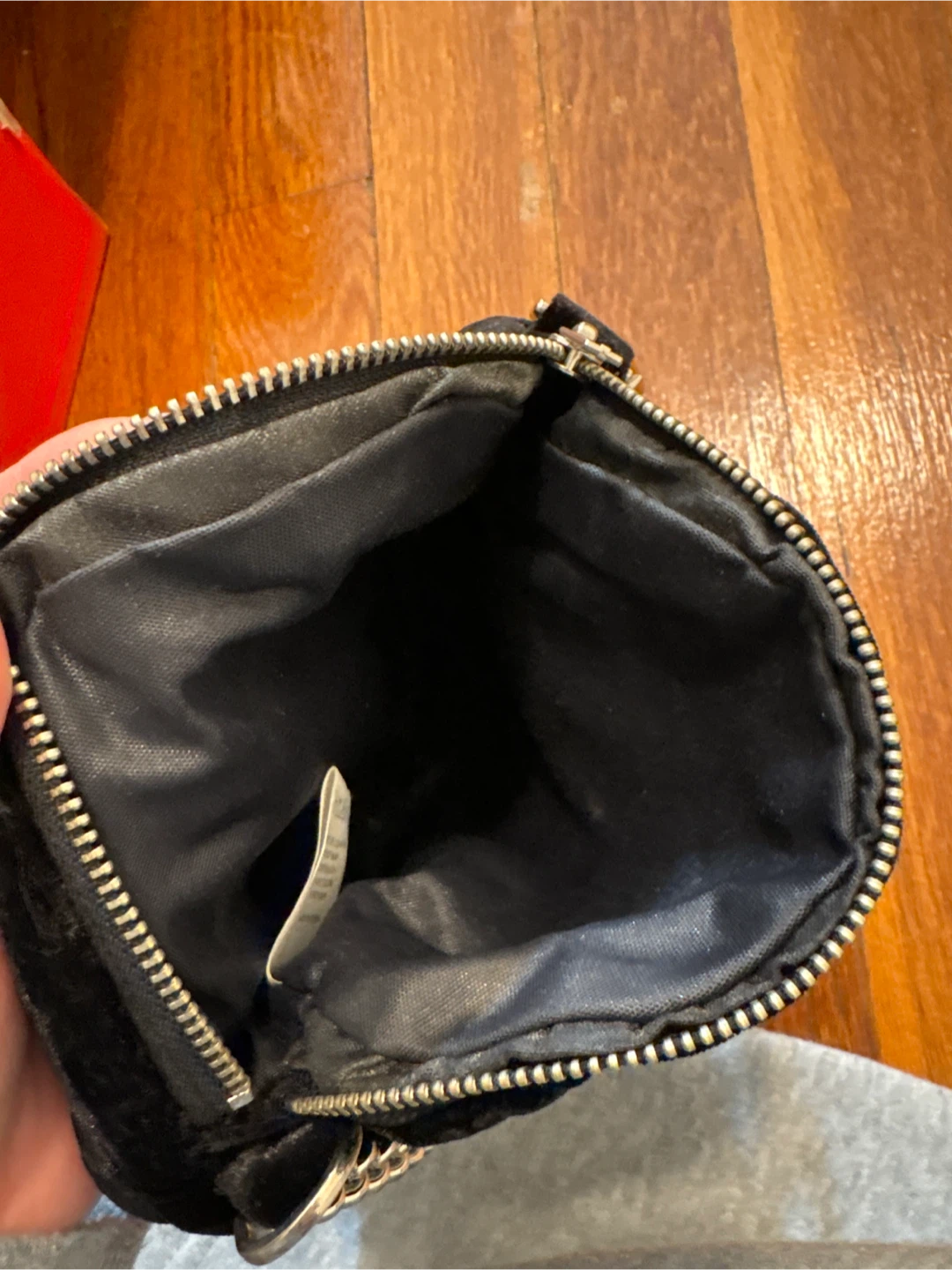 Black Velour Round Bag with "Heart Club" Embroidery - photo 4