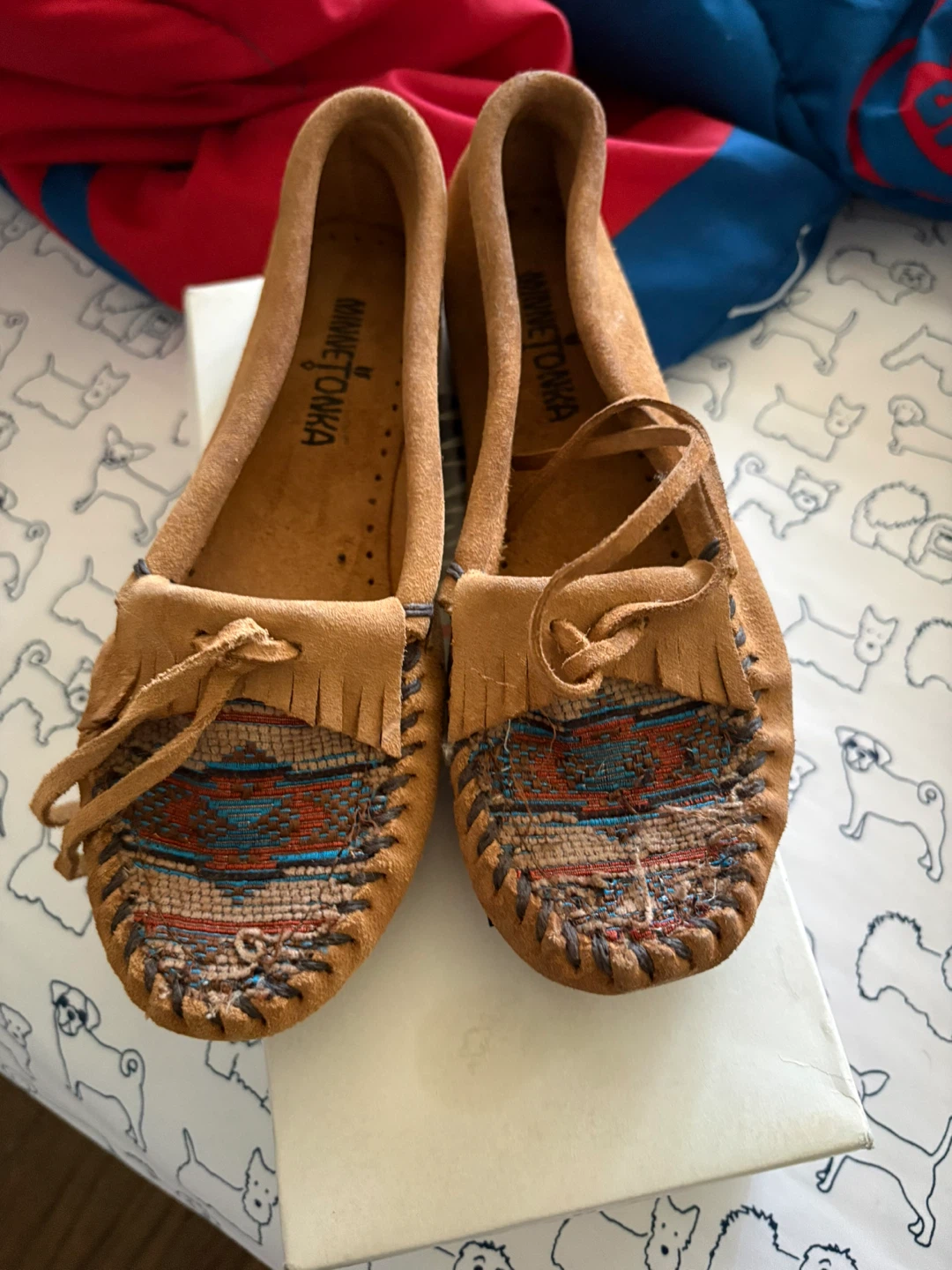 Minnetonka Women's El Paso II Moc Taupe Size 6