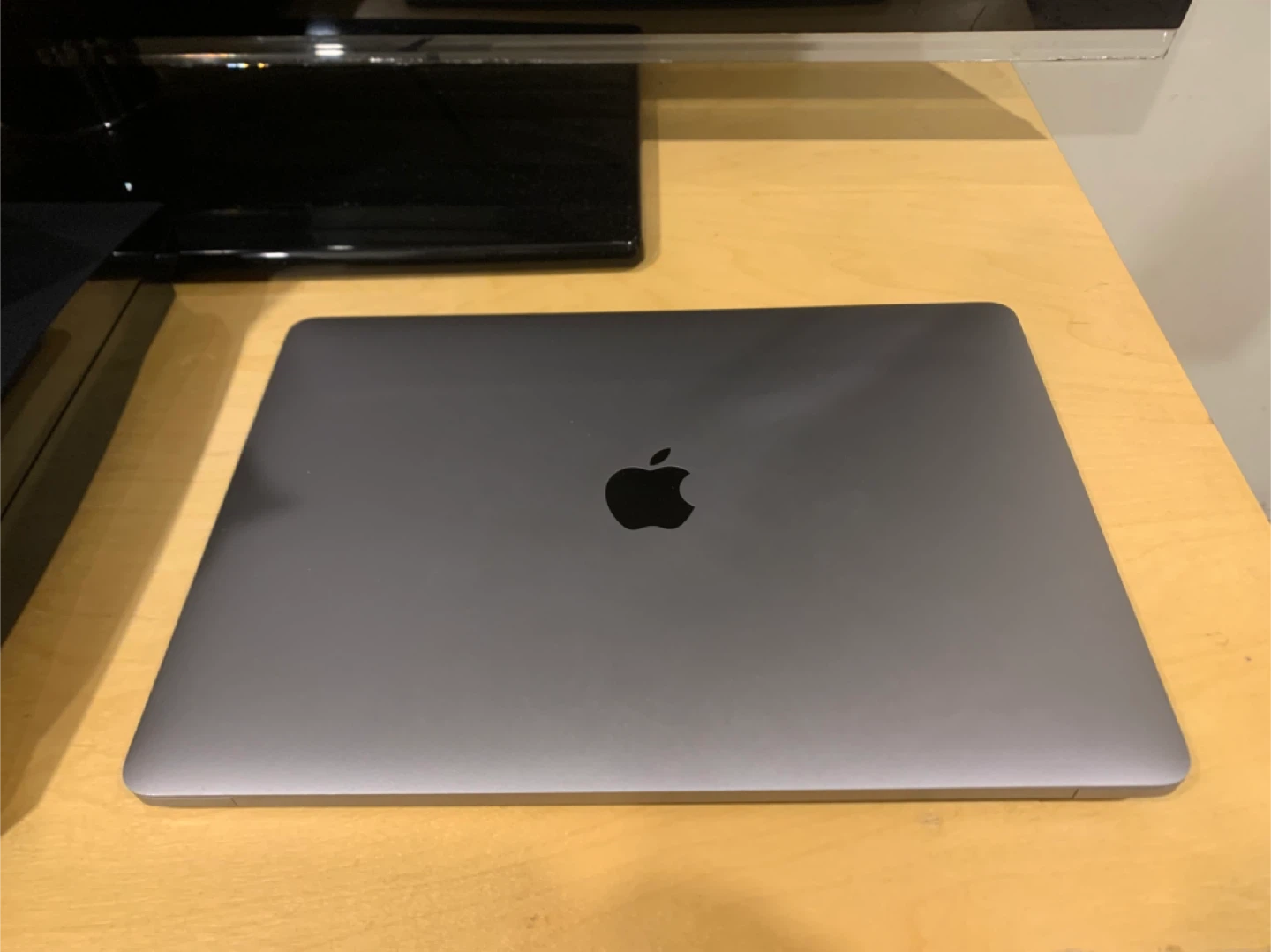 2017 MacBook Pro broken