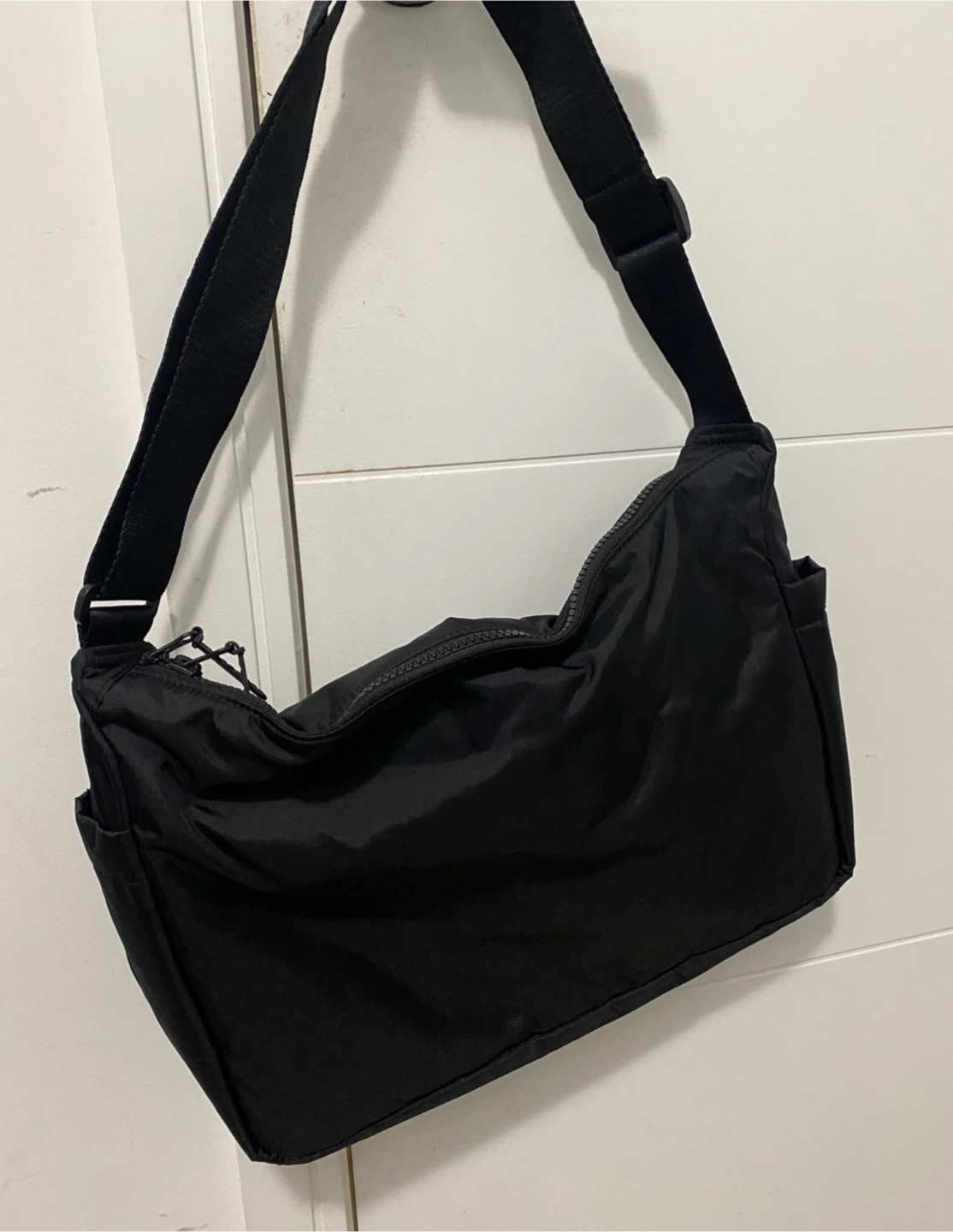 Uniqlo MULTI POCKET SHOULDER BAG - photo 2