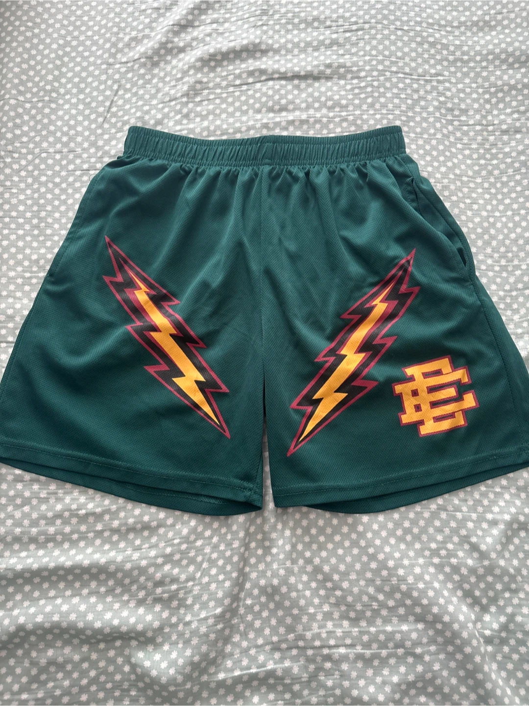 Eric Emanuel EE Shorts Size Medium - photo 4