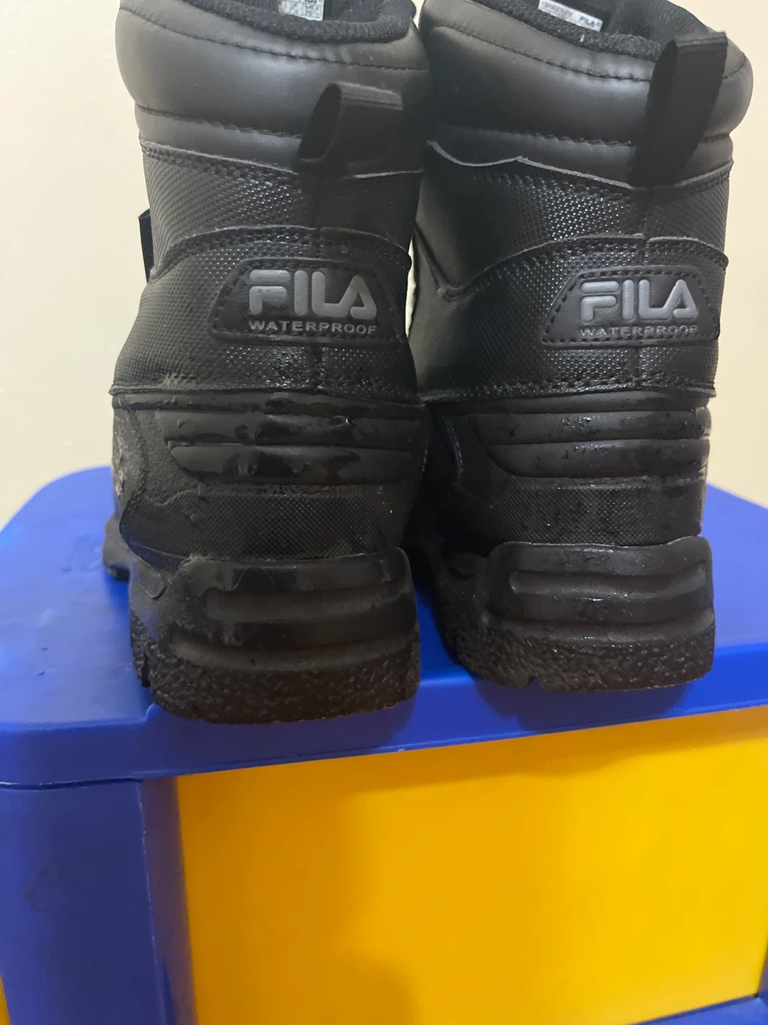 Fila Waterproof Boots size 81/2 - photo 3