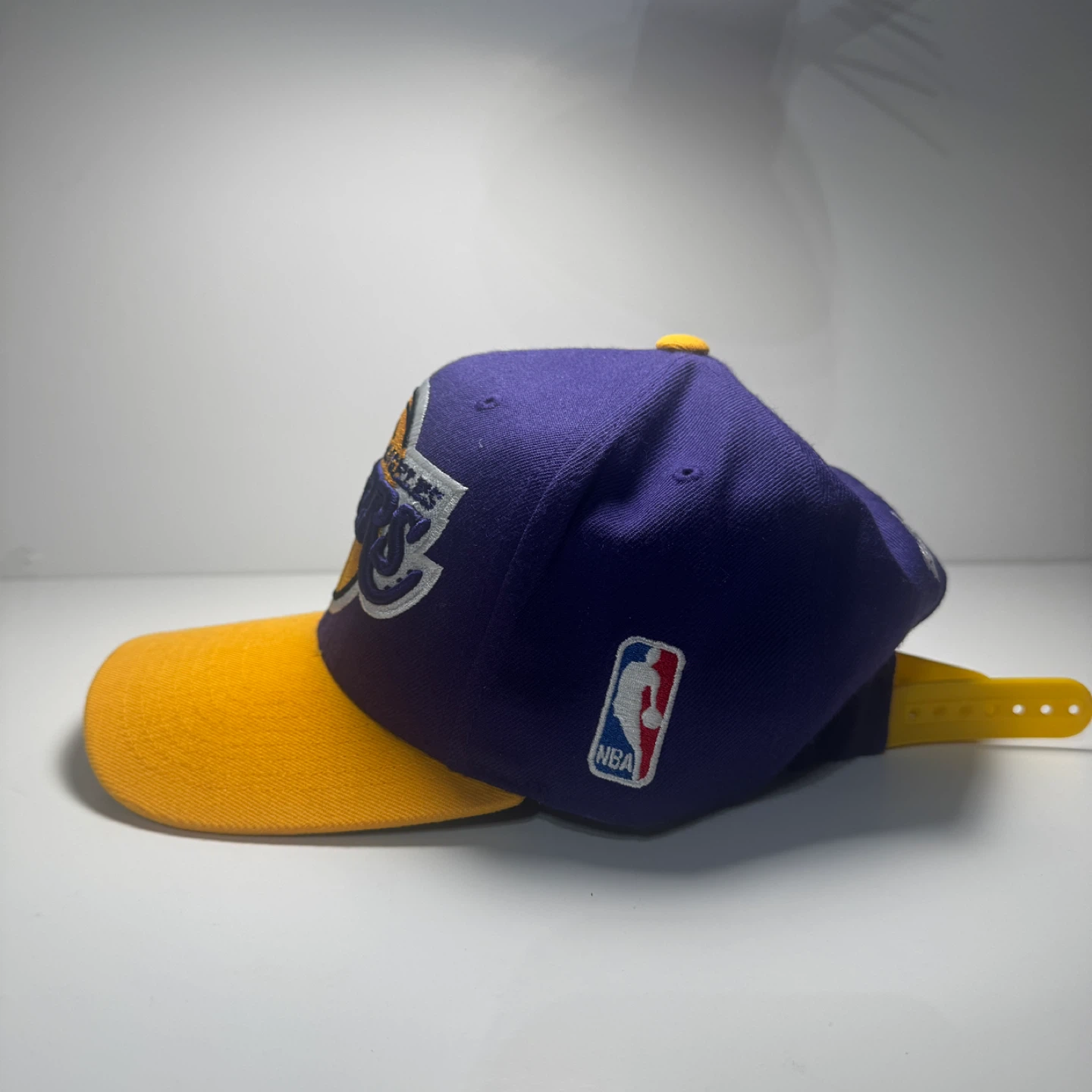 Mitchell & Ness Los Angeles Lakers Hardwood Classics Snapback - photo 3