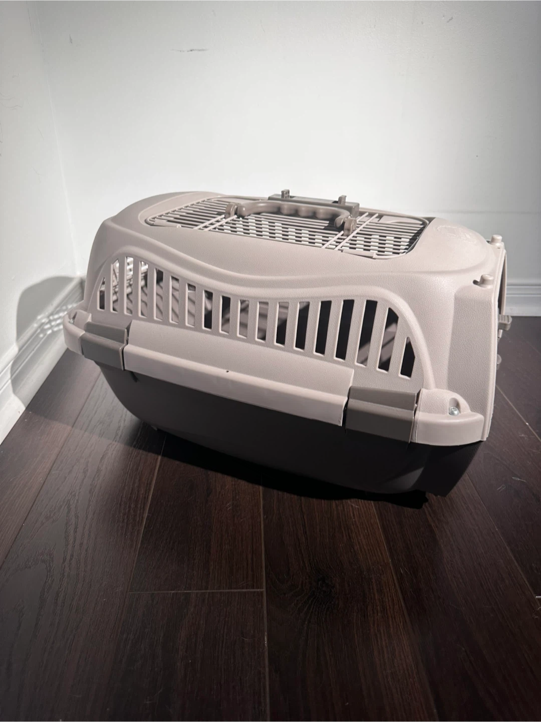 Pet Carrier 20” x 12” x 11.6” - photo 2
