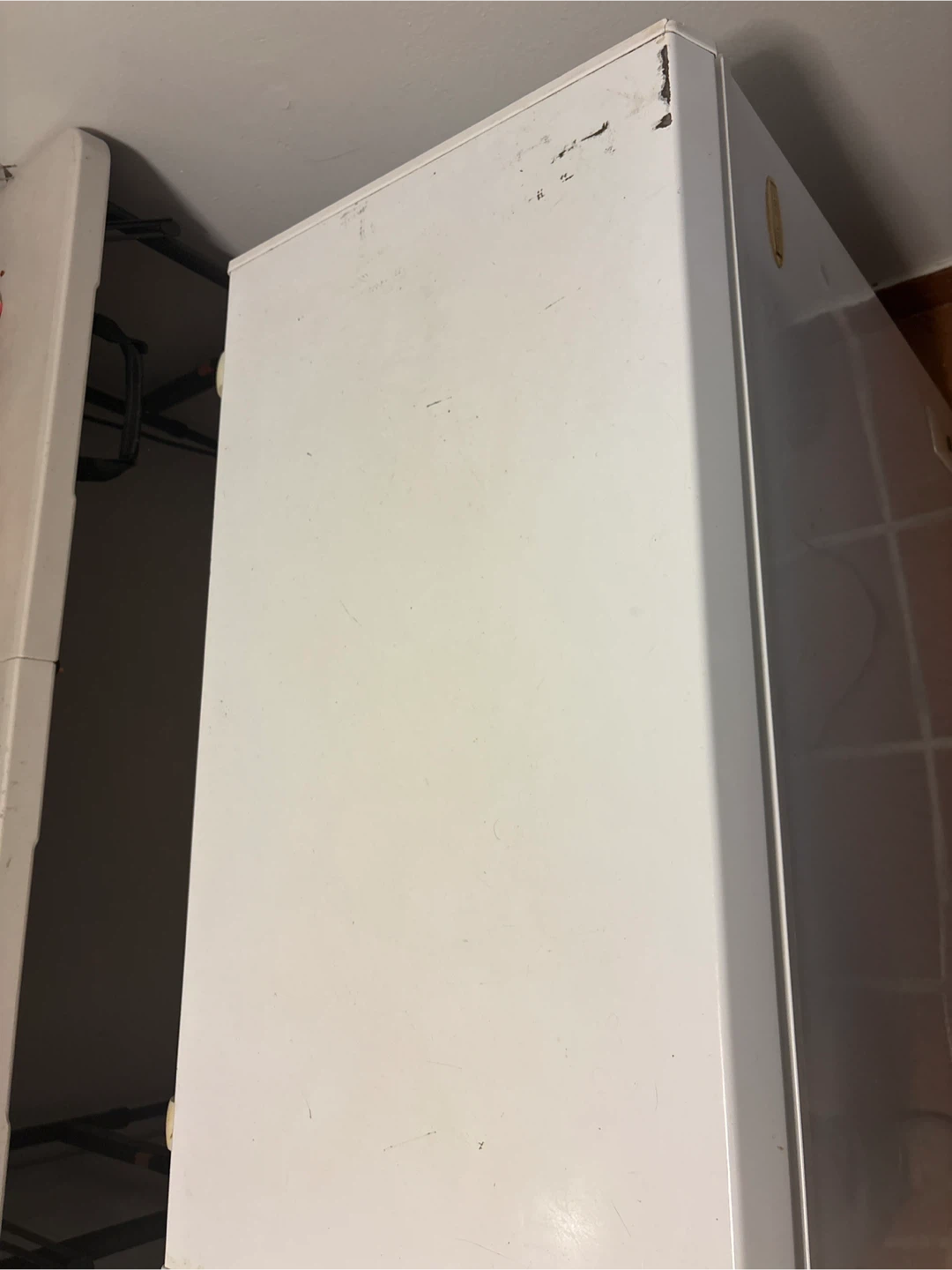 Holiday LCM870L Chest Freezer - photo 3
