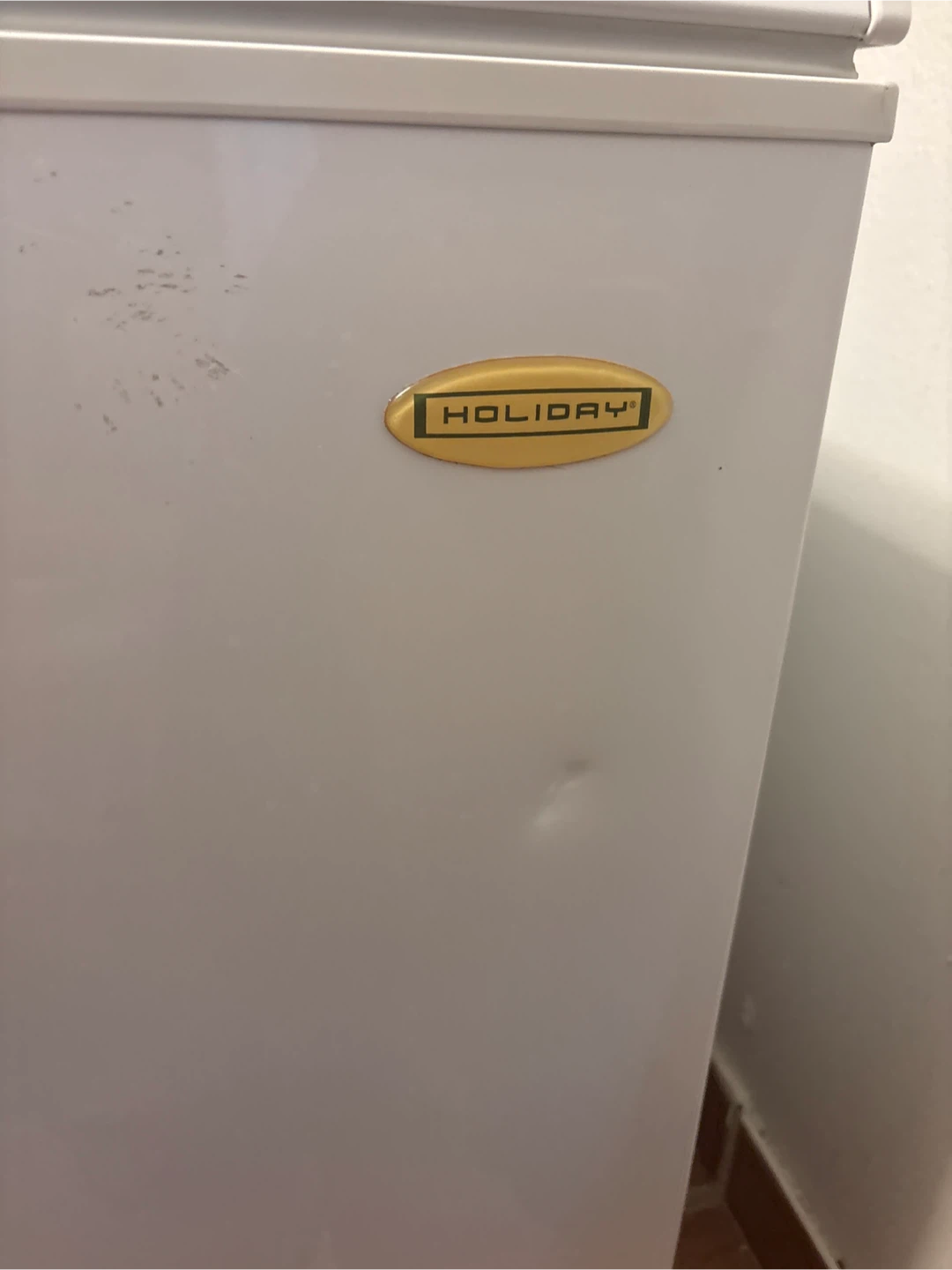 Holiday LCM870L Chest Freezer - photo 2