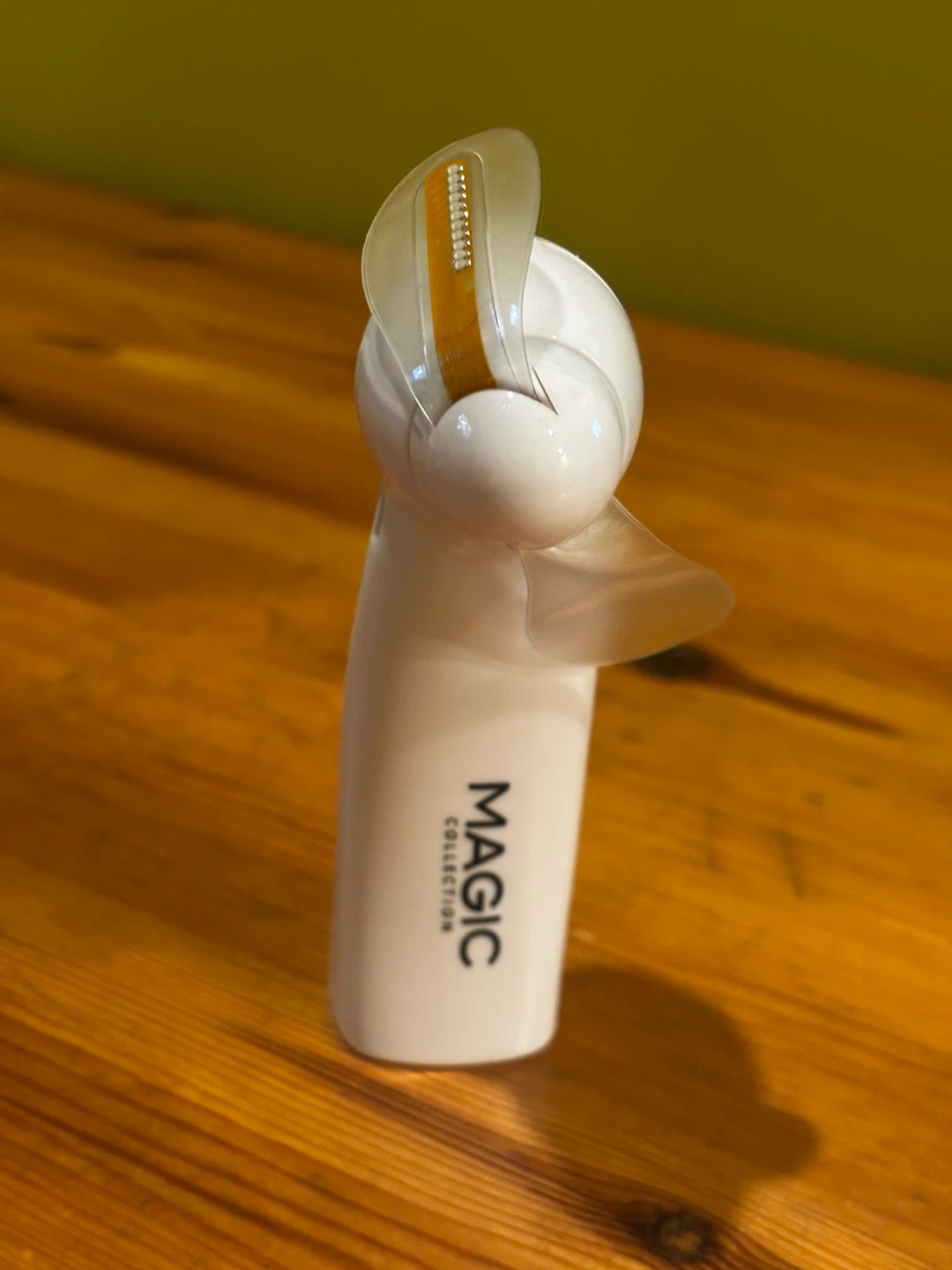 Magic Collection Mini Fan with LED Light - photo 3