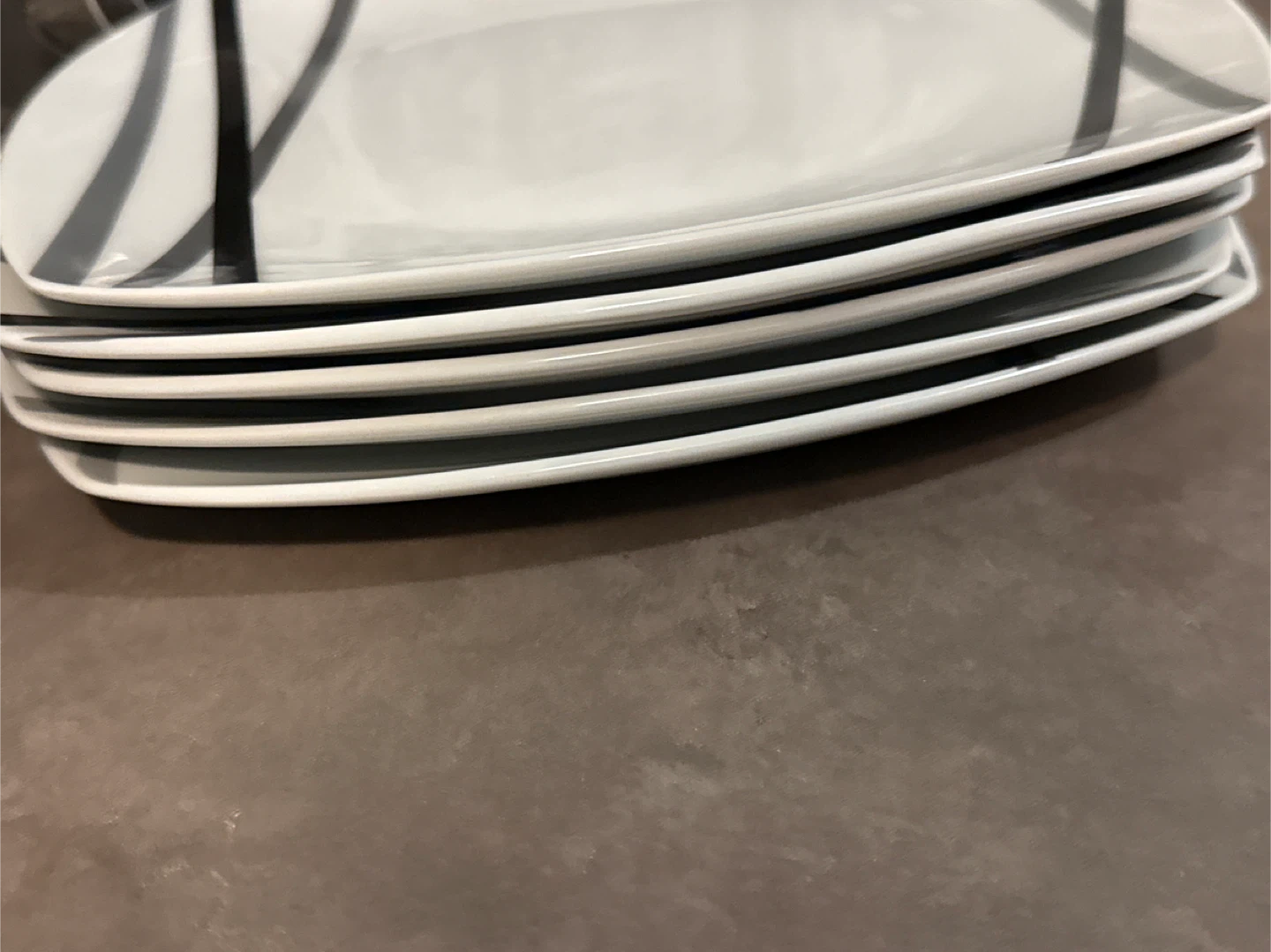 (moving sale)White Square Dinnerware - photo 2