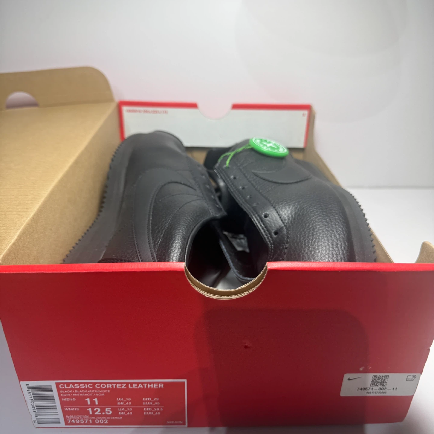 Nike Cortez Leather Shoes - Men's Size 11 - Black - photo 2