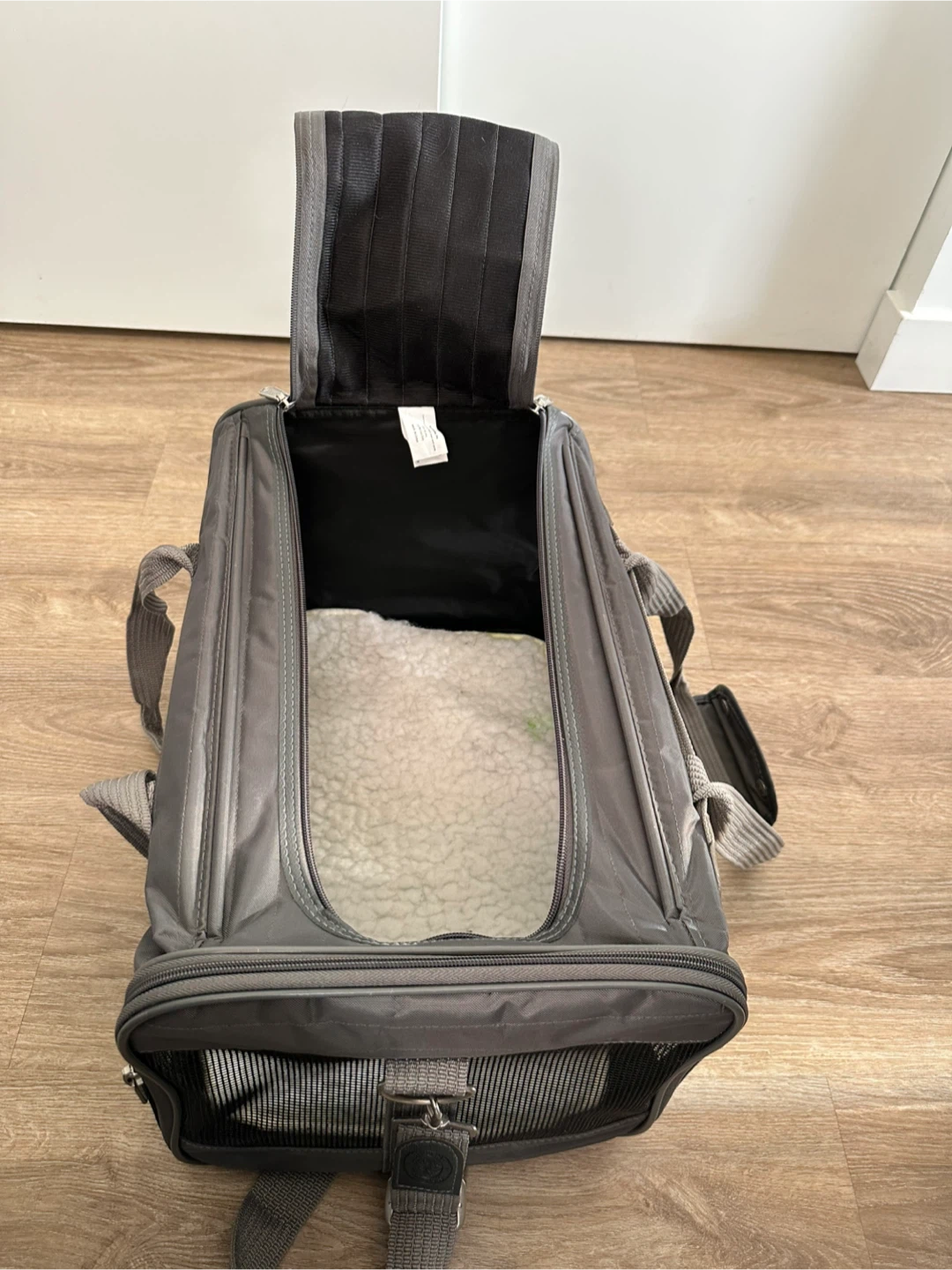 Grey Pet Carrier Bag with Fleece Pad - photo 2