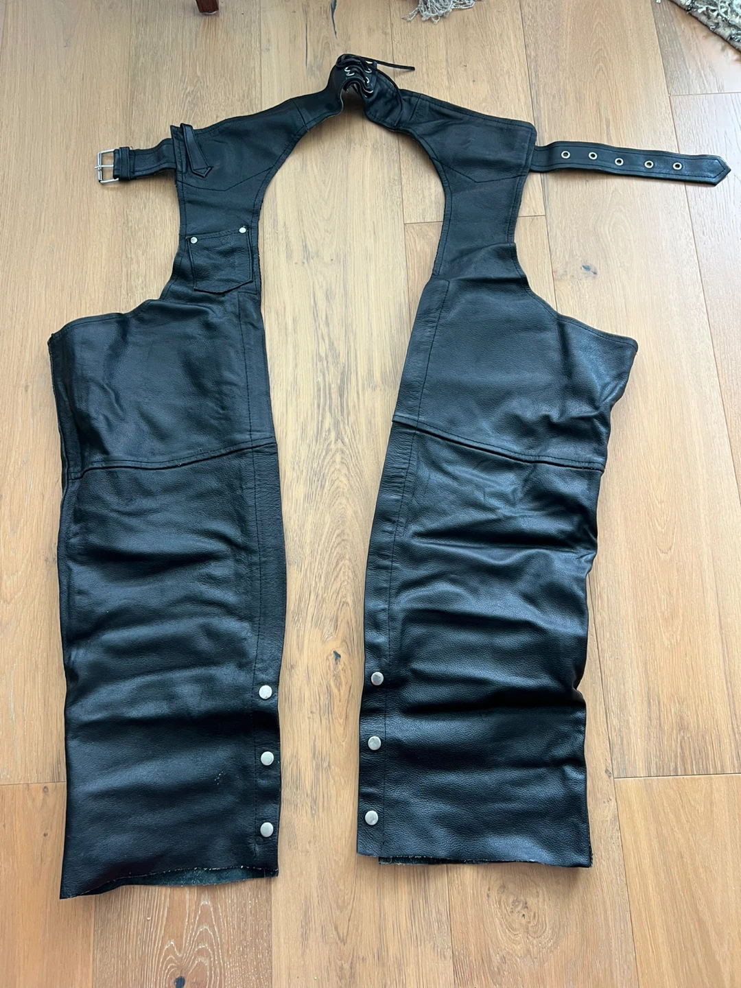 Genuine Leather Motorcycle Chaps - Size XS - photo 4
