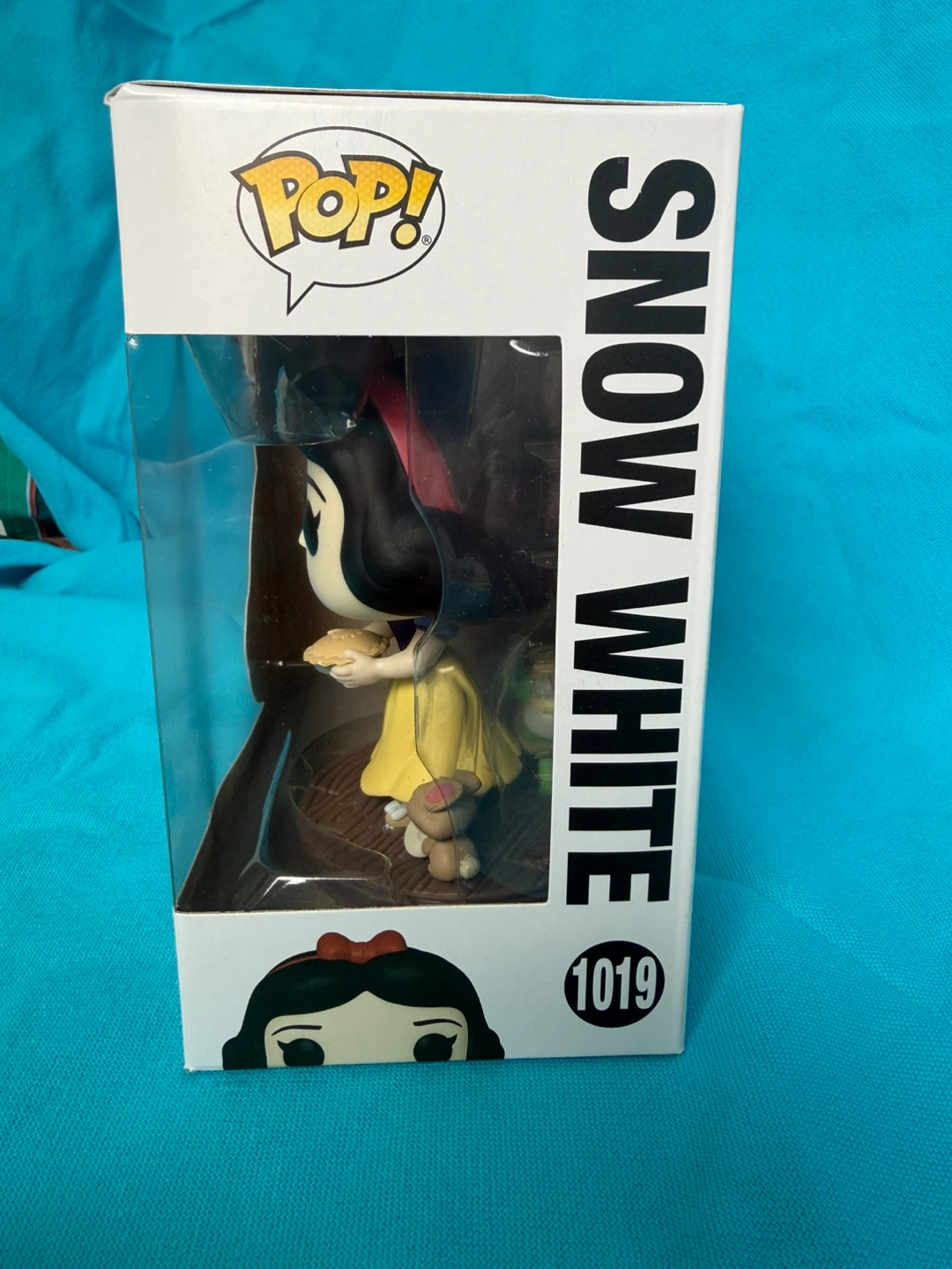 Funko Pop! Disney Princess Snow White #1019 Vinyl Figure - photo 5