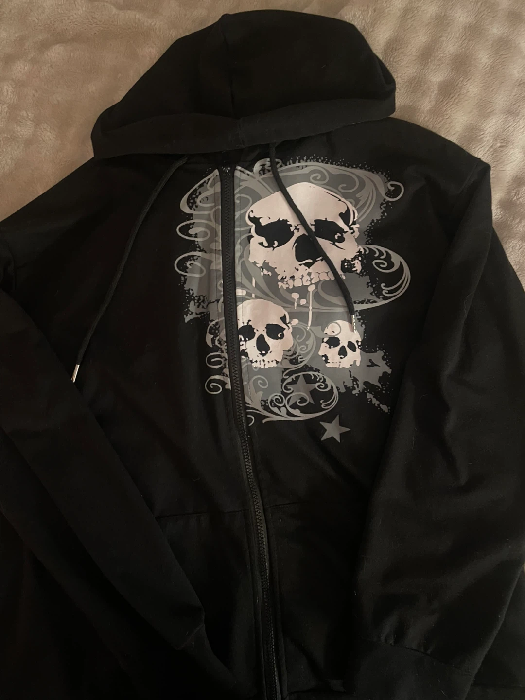 Black Skull Print Zip-Up Hoodie Size M