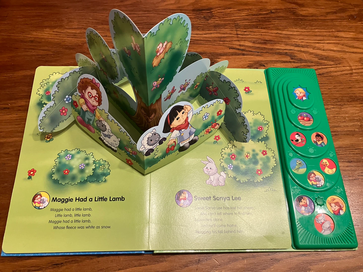 Song pop-up book - photo 2