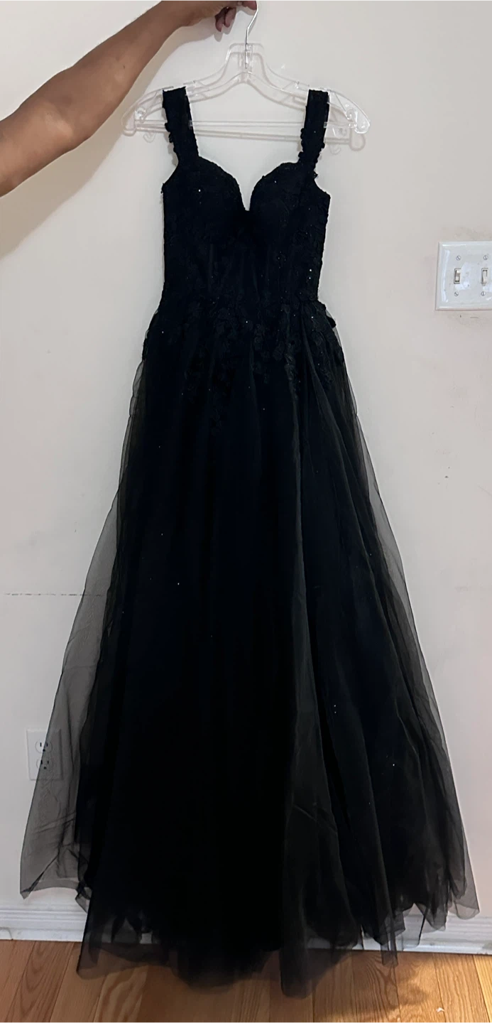 Black Formal Gown with Lace and Tulle - photo 2