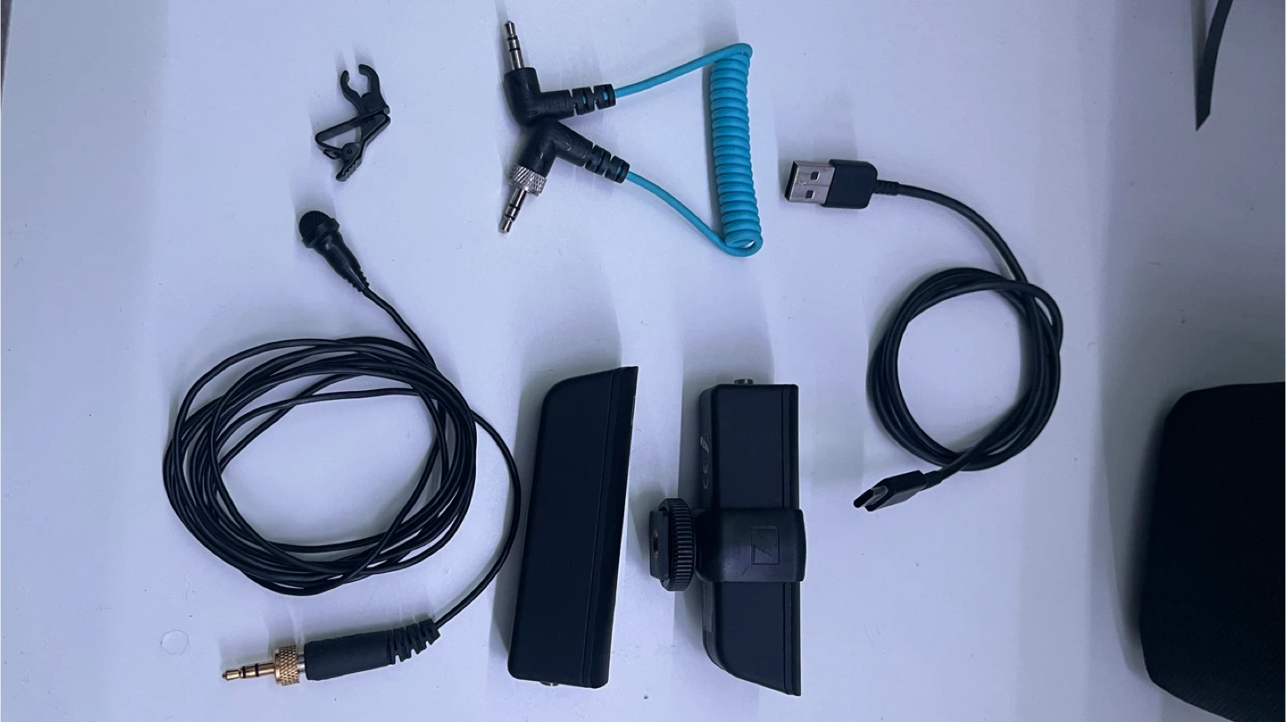 Sennheiser XSW Wireless Microphone - photo 3