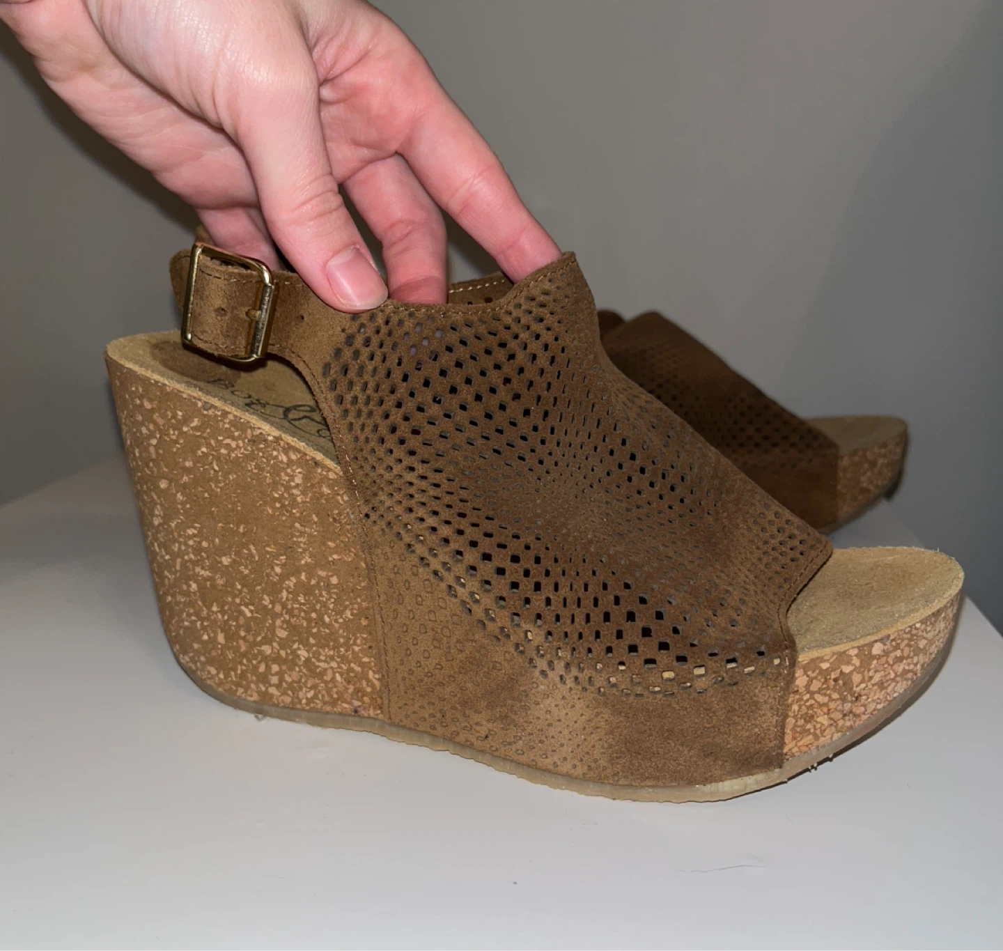 🆕Bogs & Co. Women's Brown Wedge Sandals Size 37 - photo 2