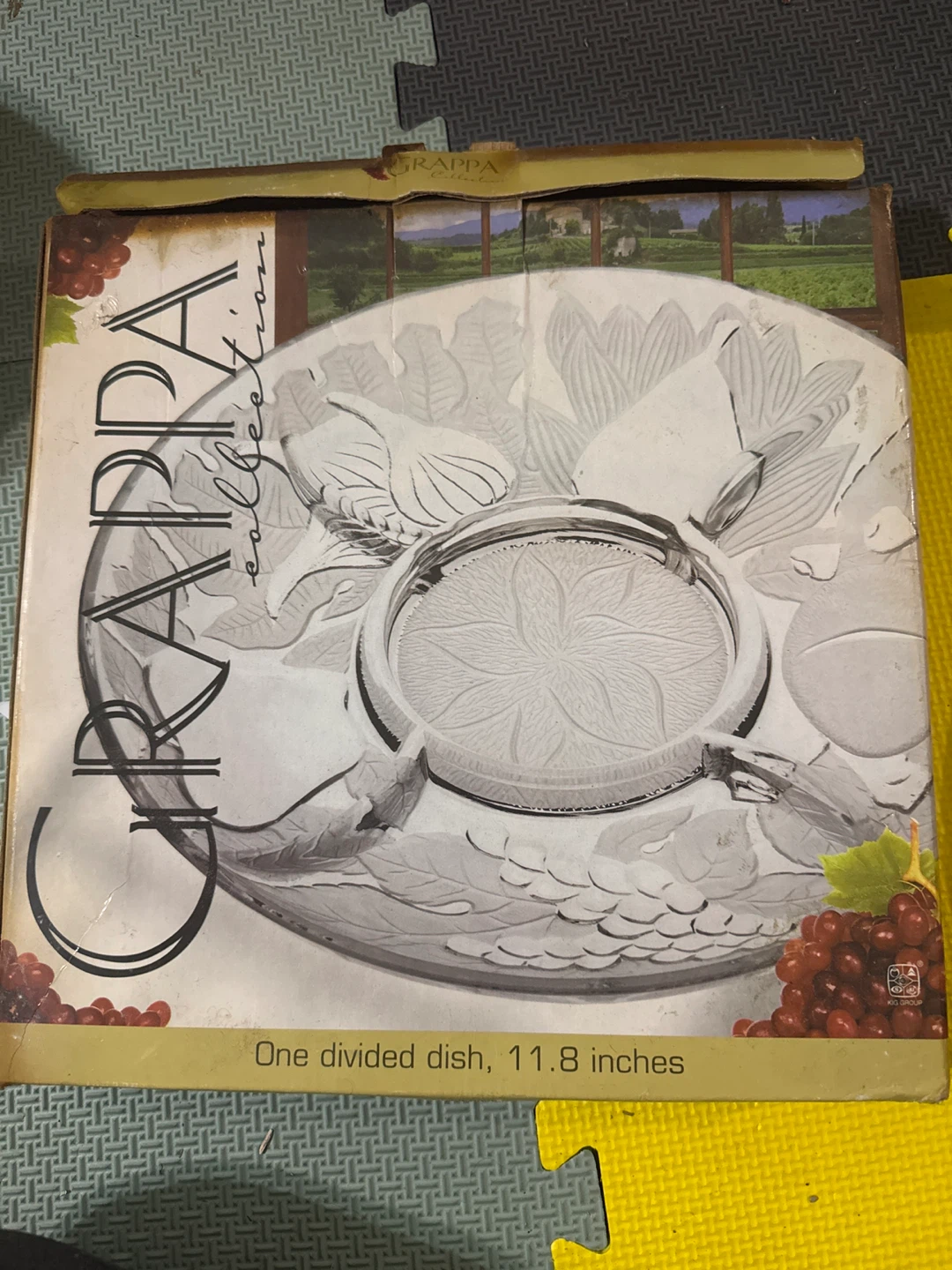 Beautiful new glass Dish - 11.8 Inches